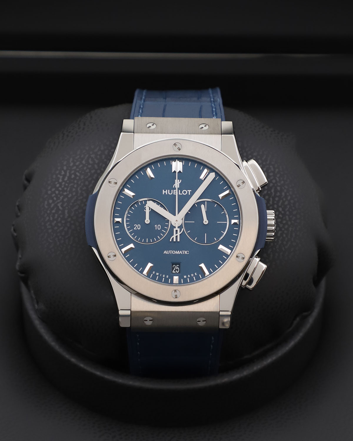 Hublot Classic Fusion Chronograph Titanium Blue 42 mm 541.NX.7170.LR