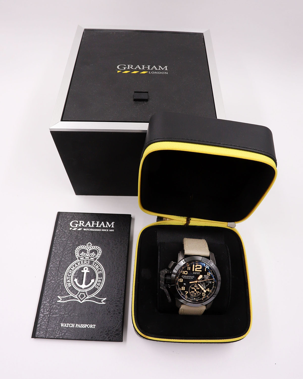 Graham Chronofighter 47 mm 2CCAU.B02A.T13N