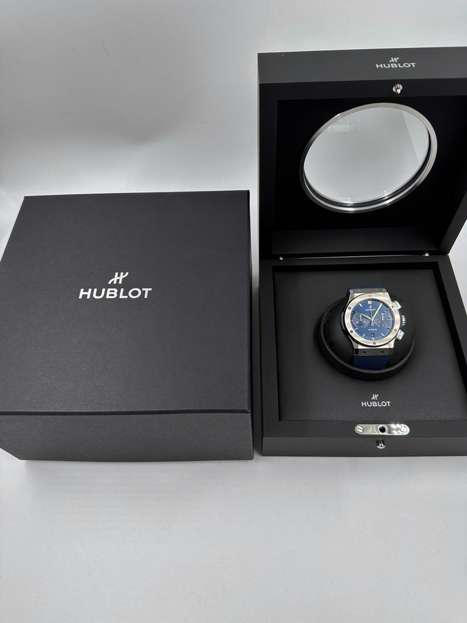 Hublot Classic Fusion Chronograph Titanium Blue 45 mm 521.NX.7170.RX