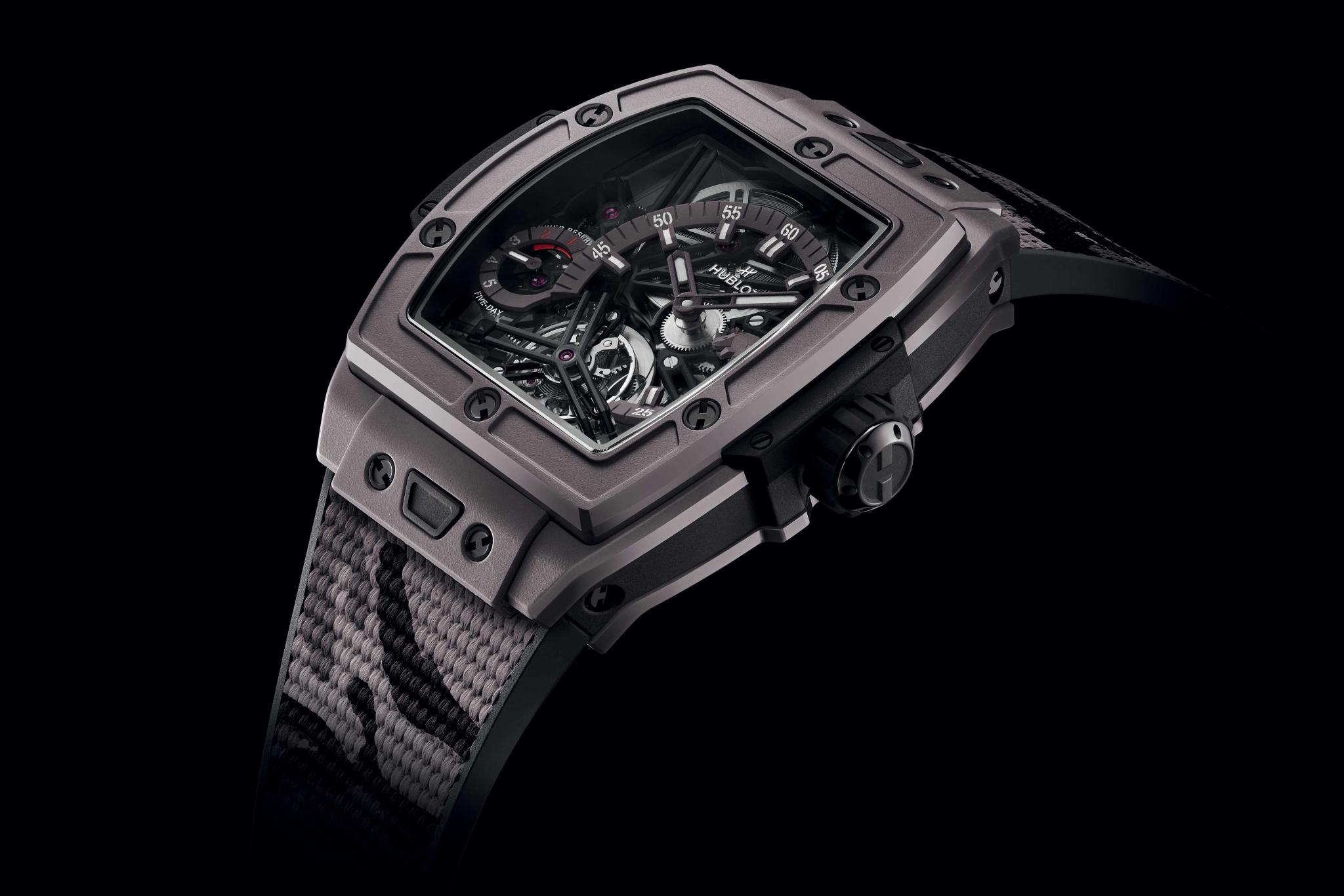 Hublot Spirit of Big Bang Tourbillon Sorai 42 mm 645.FX.8020.NR.SOA24