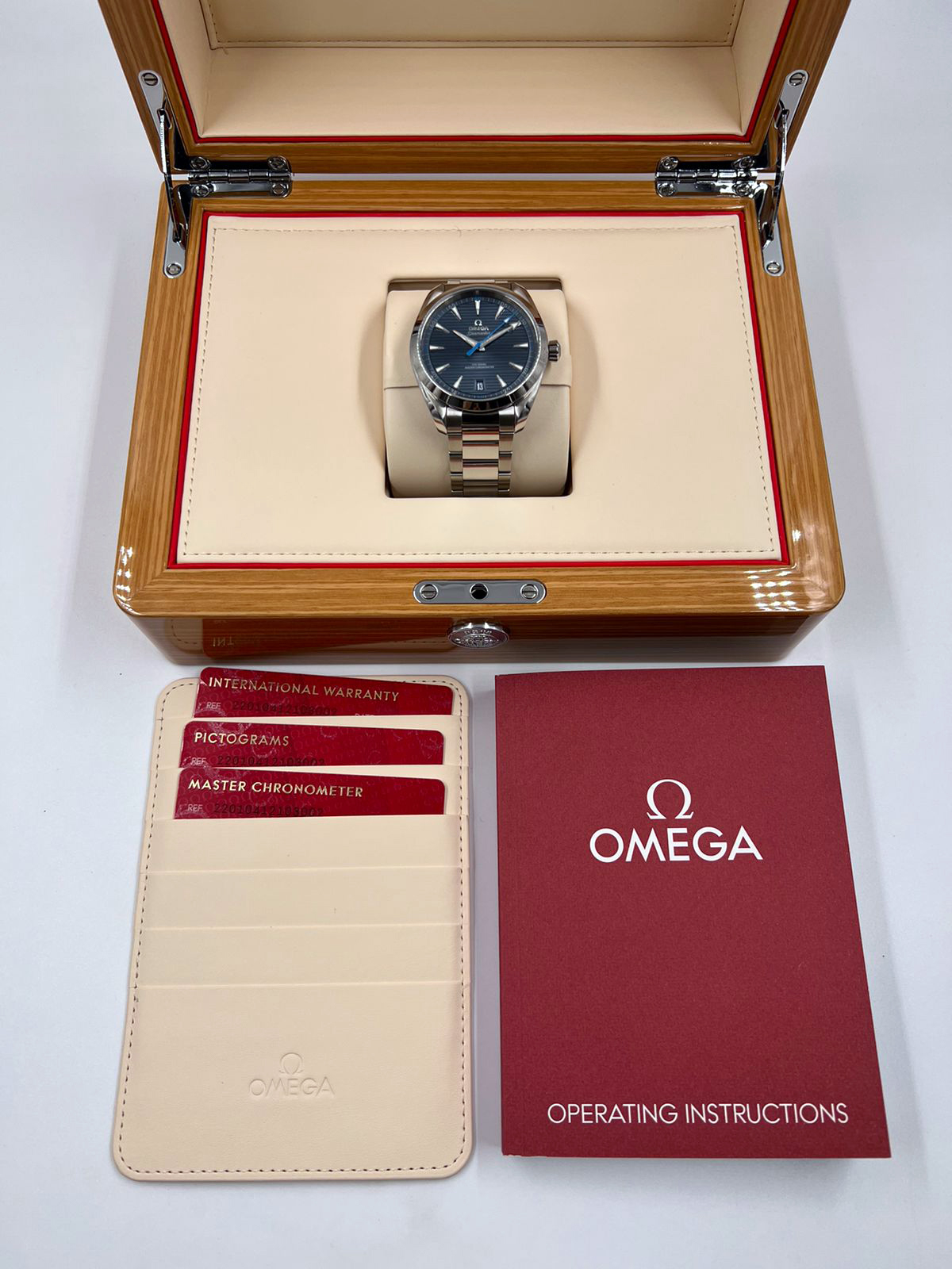 Omega Seamaster Aqua Terra 150M Co-Axial Master Chronometer 41 mm 220.10.41.21.03.002