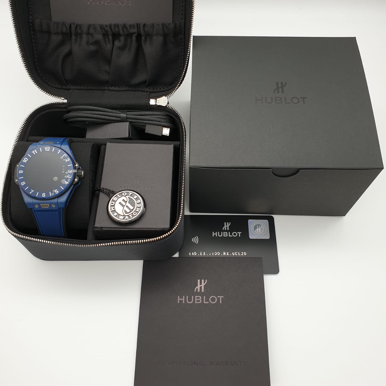 Hublot Big Bang E UEFA Champions League™ 42 mm 440.EX.1100.RX.UCL20