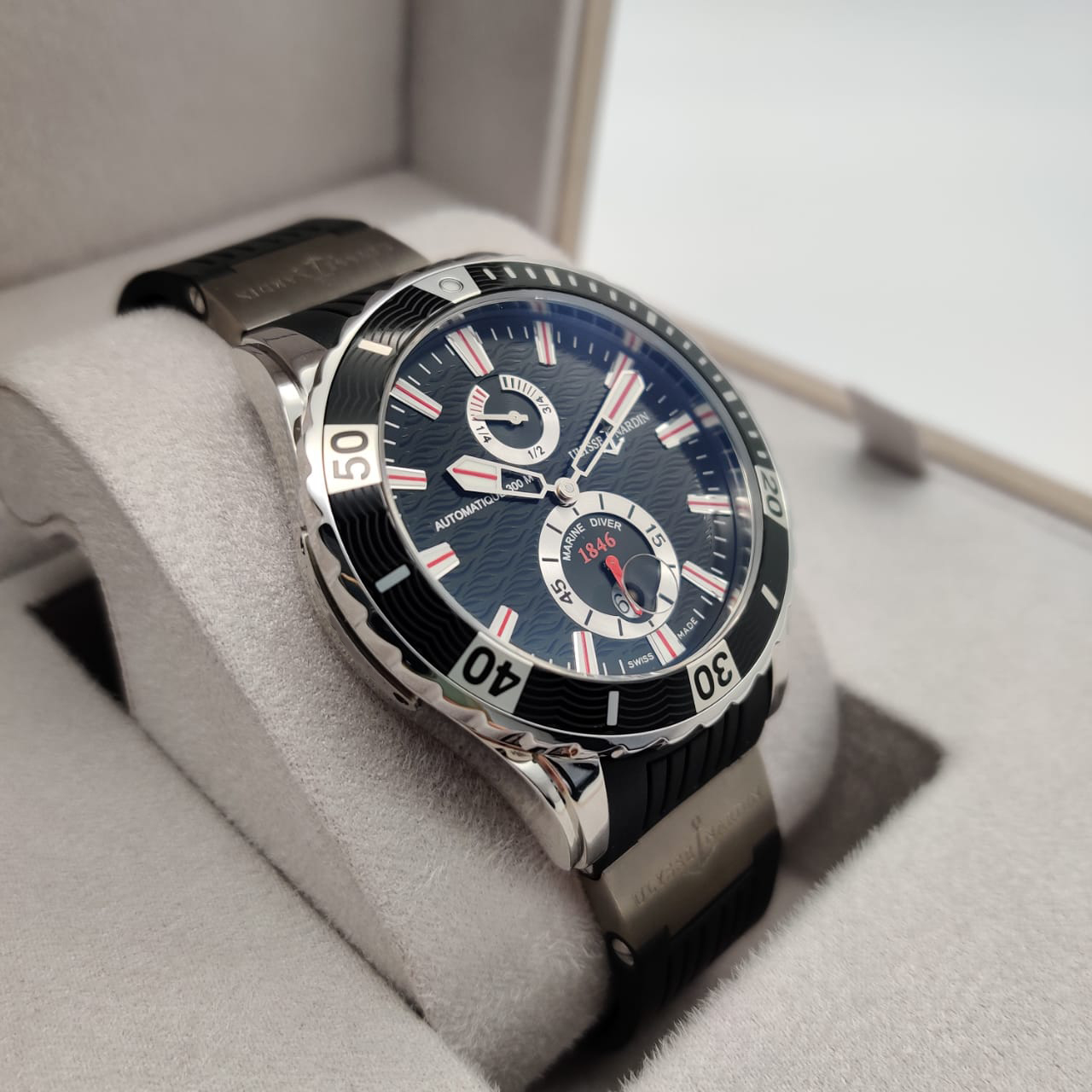 Ulysse Nardin Marine Diver 44 mm 263-10-3/92