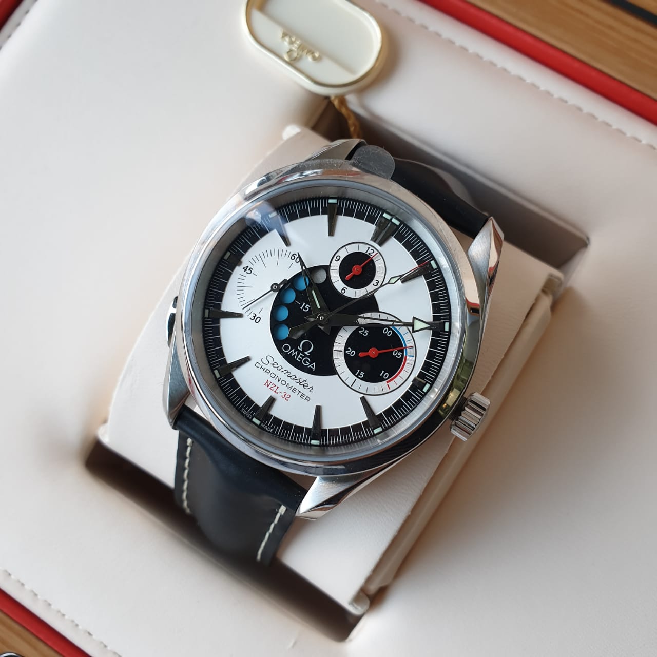 Omega Seamaster NZL-32 Chrono 42.2 mm 2813.30.81