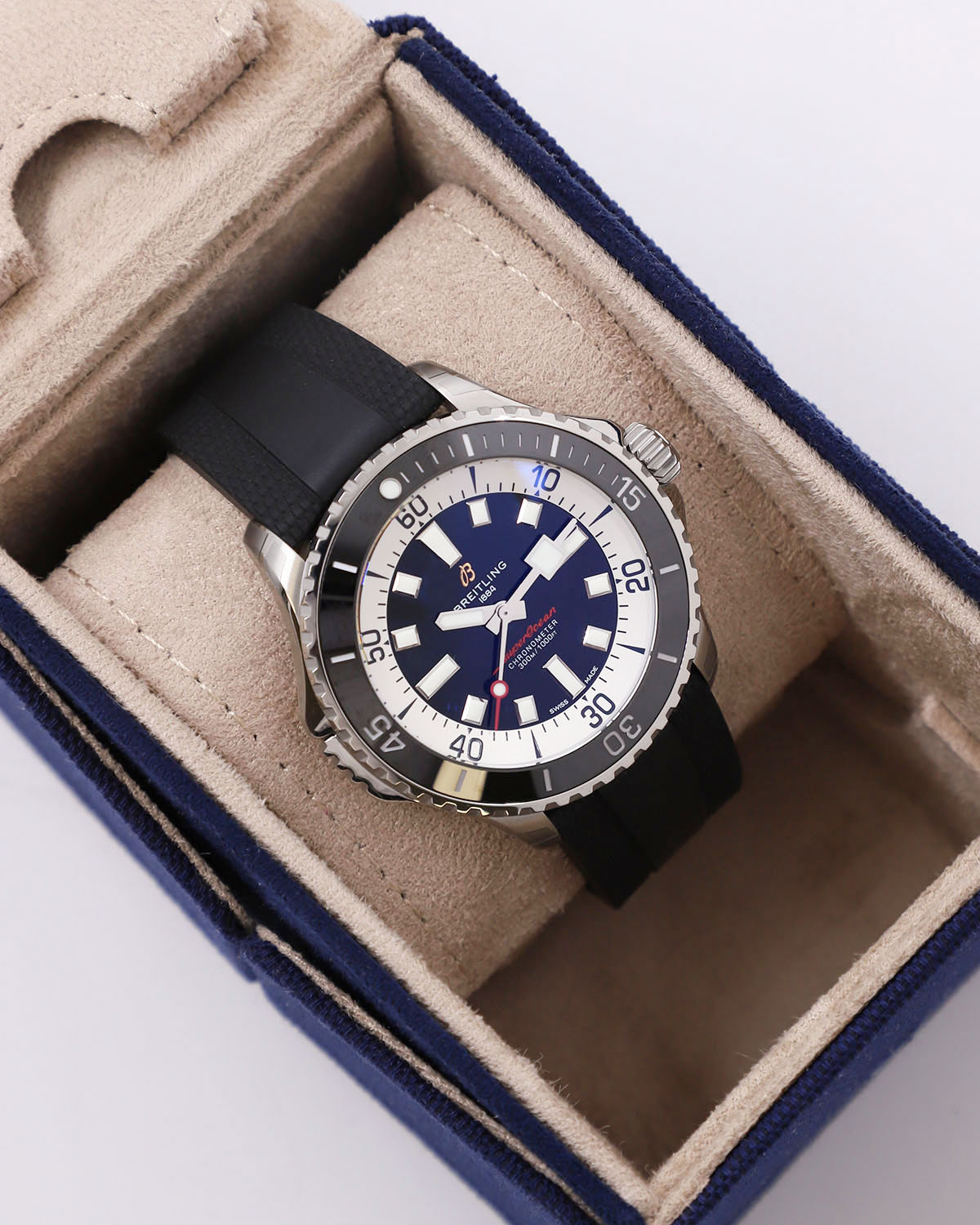 Breitling Superocean Automatic 46 mm A17378211B1S1