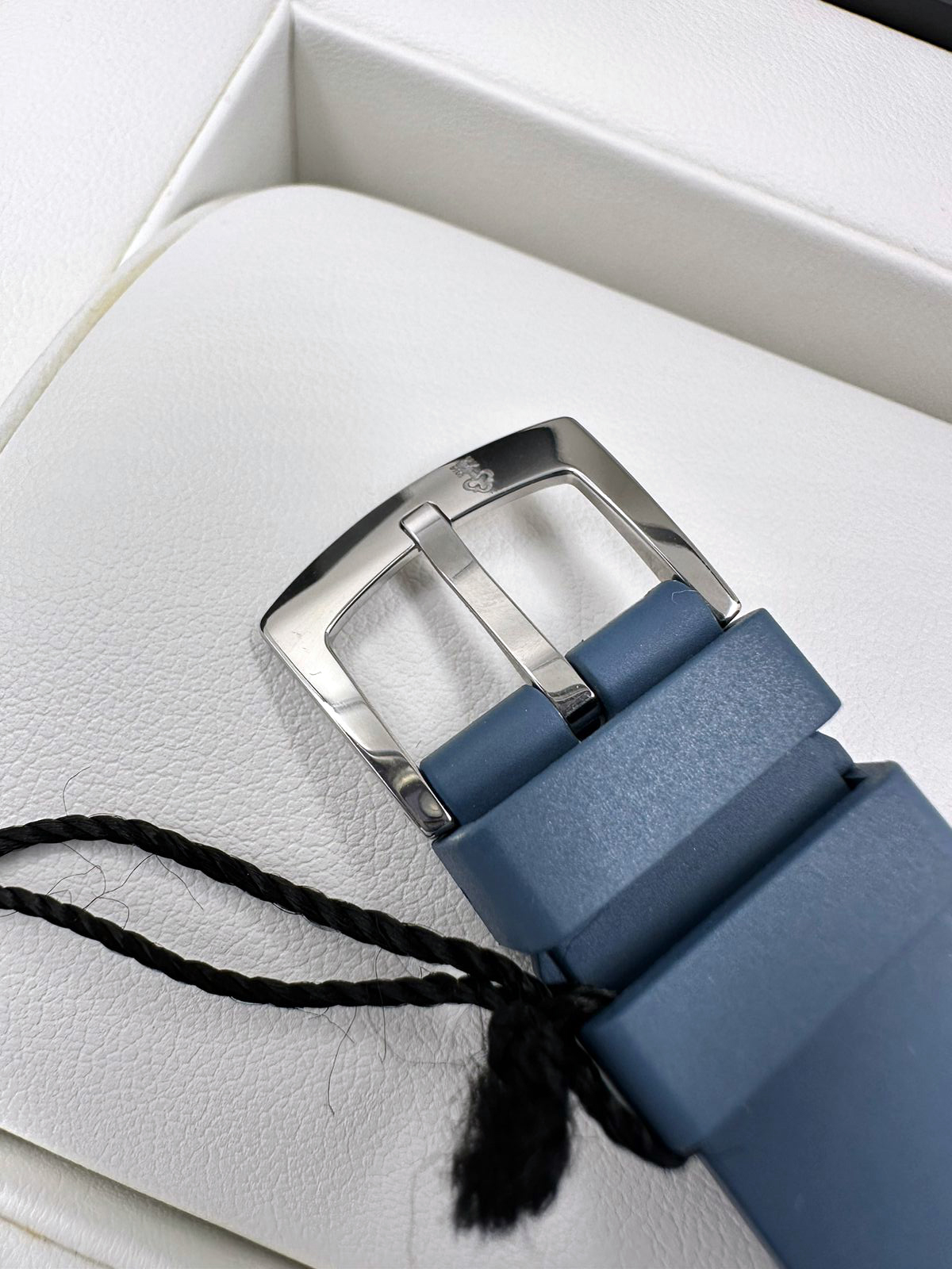 Corum Admiral Legend 38 mm A082/03579