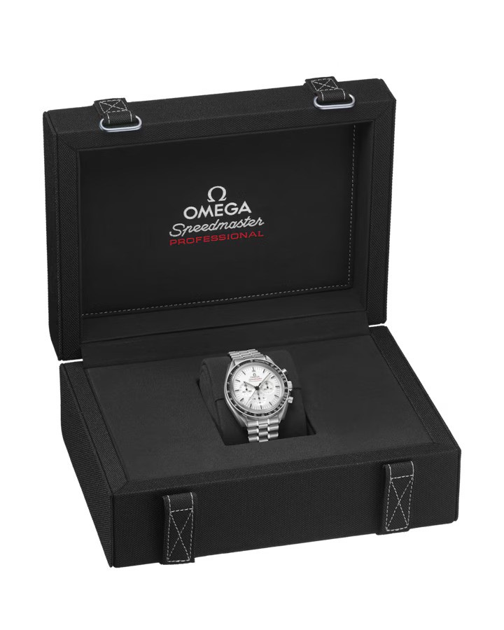 Omega Speedmaster Moonwatch Professional Chronograph 42 mm 310.30.42.50.04.001