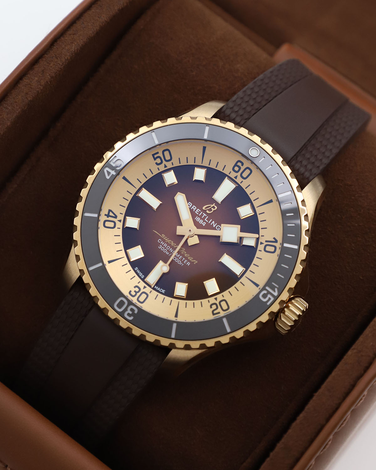 Breitling Superocean Automatic 44 mm N17376201Q1S1