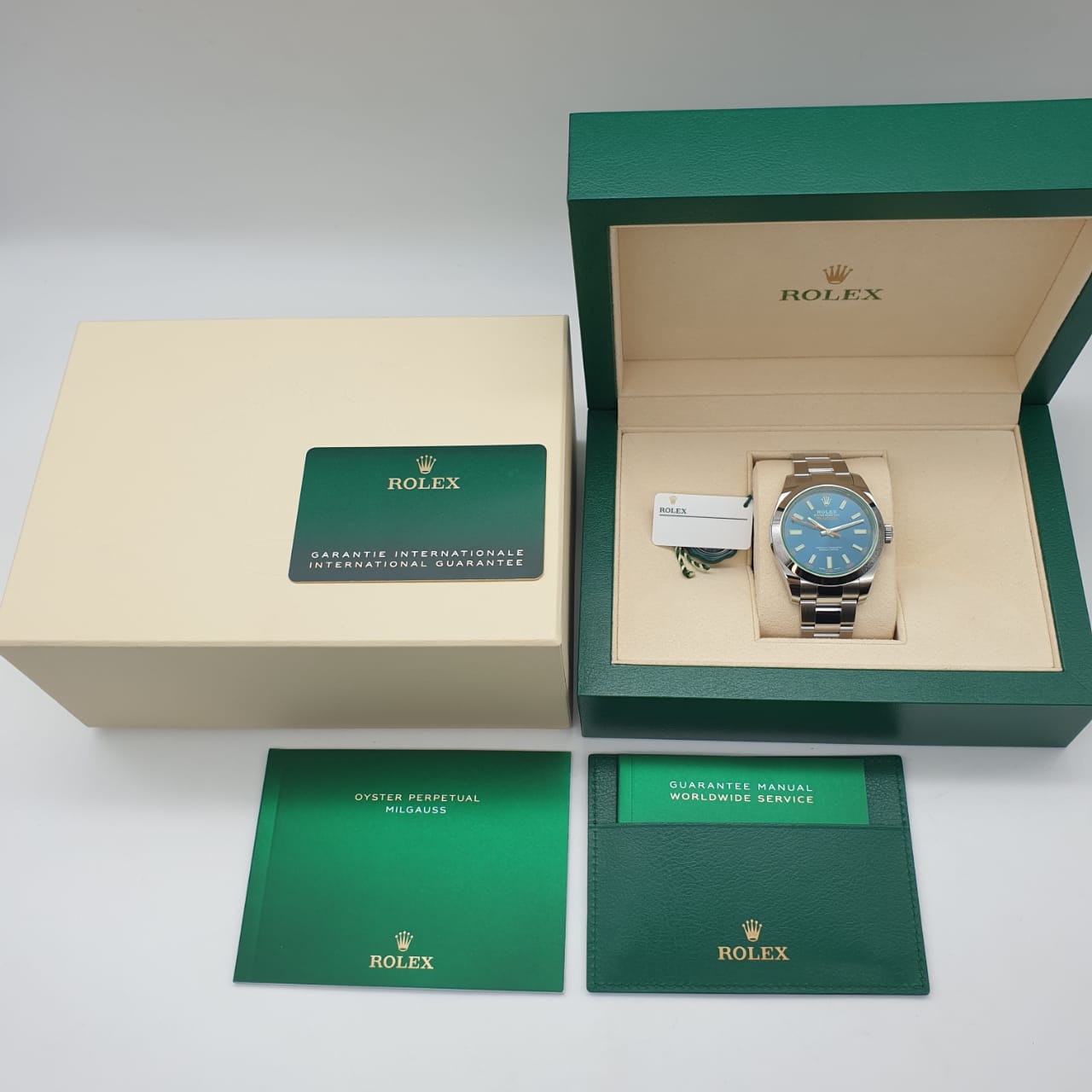 Rolex Oyster Milgauss Z-Blue 40 mm 116400