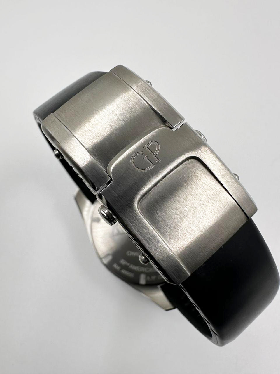 Girard-Perregaux Sea Hawk Pro 1000m Golden Gate YC 44 mm 49950-11-651-FK6A