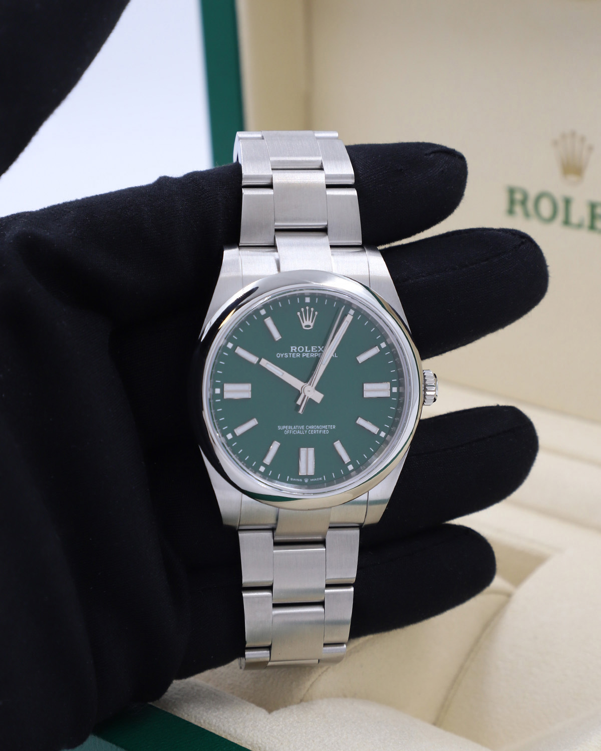 Rolex Oyster Perpetual 41 mm 124300