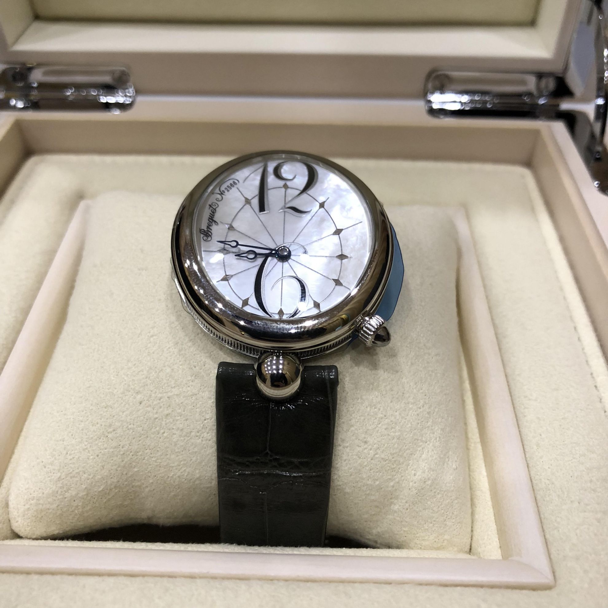 Breguet Reine de Naples 8967