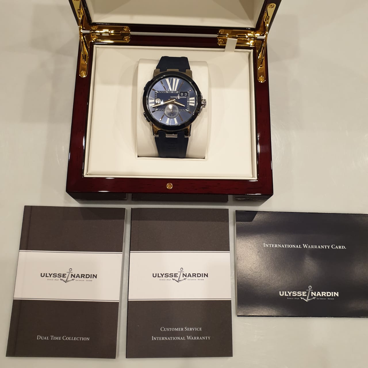 Ulysse Nardin Executive Dual Time 243-00-3/43