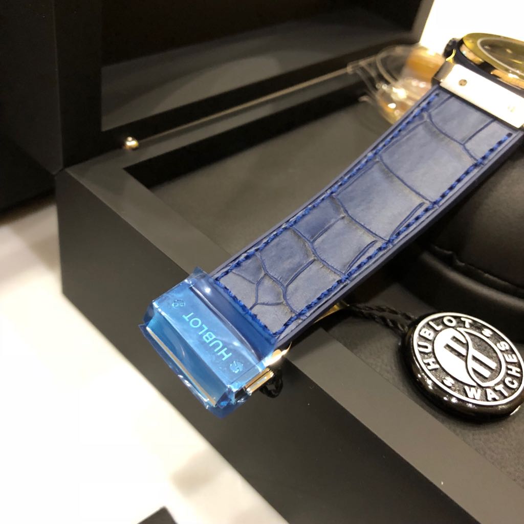 Hublot Classic Fusion Blue Titanium 45 mm 511.NX.7170.LR