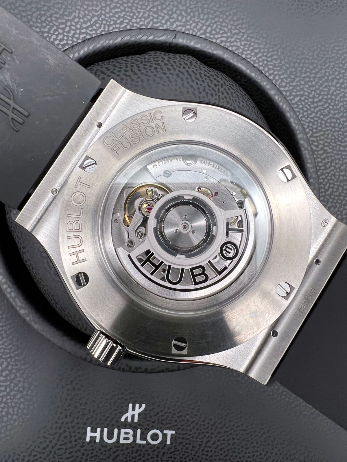 Hublot Classic Fusion Titanium Black 45 mm 511.NX.1171.RX