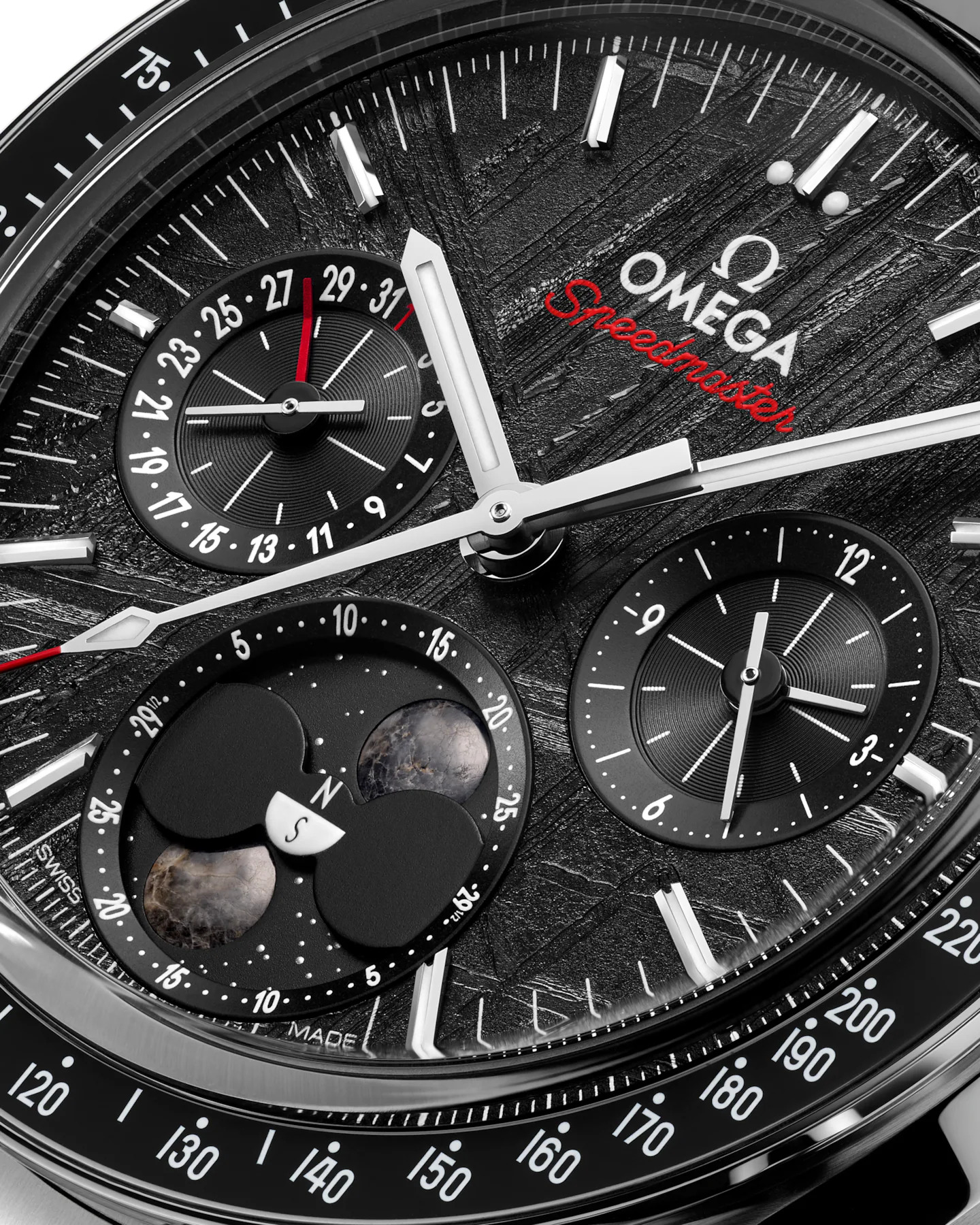 Omega Speedmaster Moonphase Meteorite 43 mm 304.30.43.52.01.001