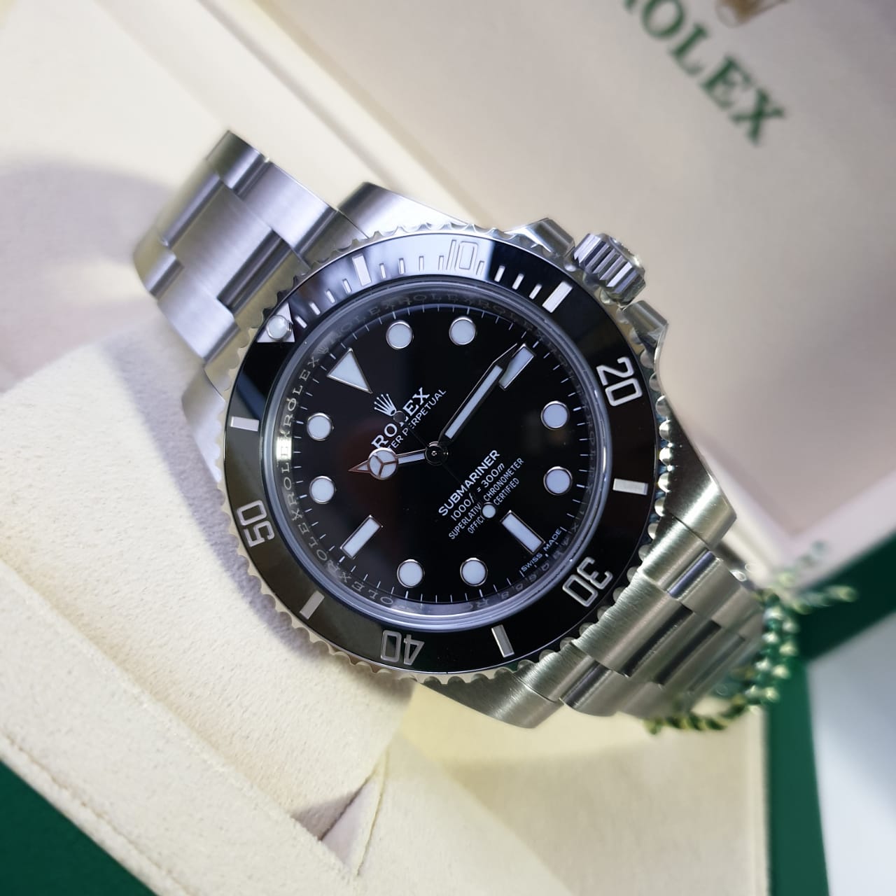 Rolex Submariner 40 mm 114060