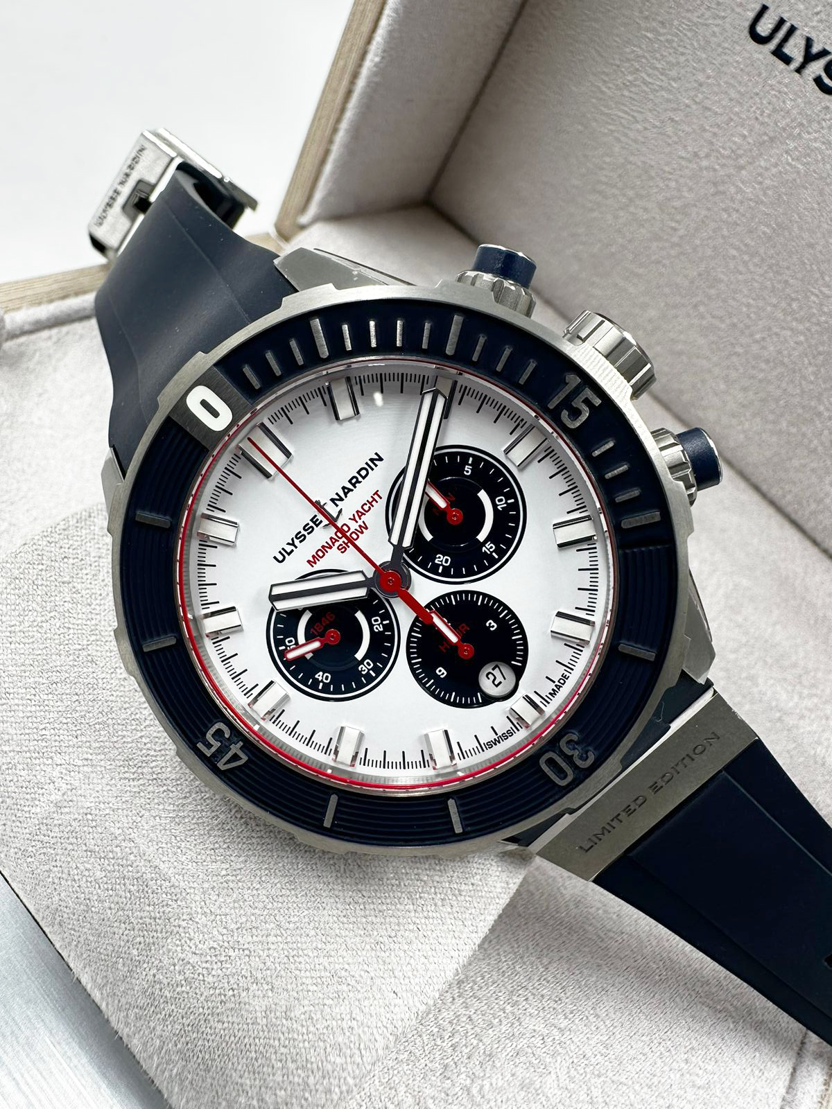 Ulysse Nardin Marine Diver Chronograph 44 mm 1503-170LE-0A-MON/3B