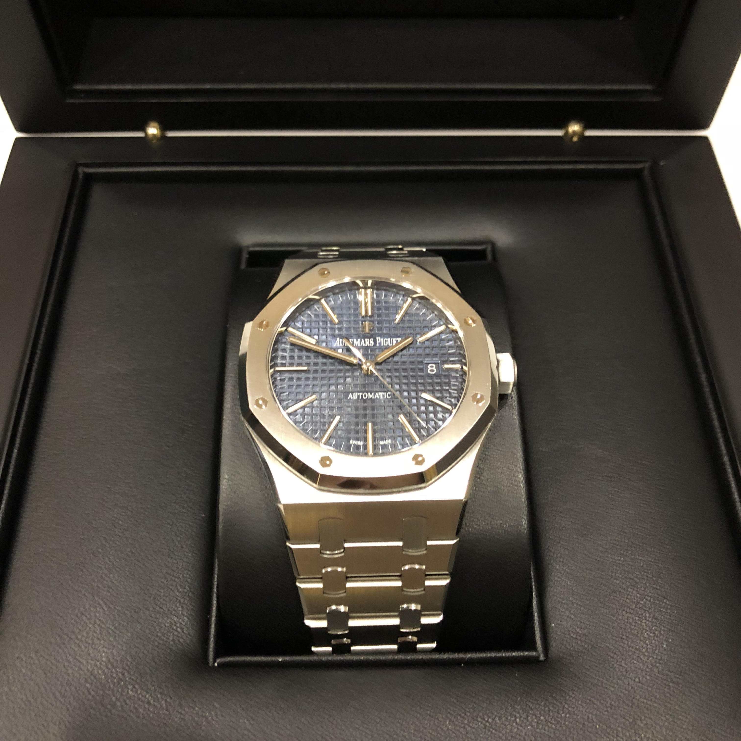 Audemars Piguet Royal Oak Selfwinding 41 mm 15400ST.OO.1220ST.03