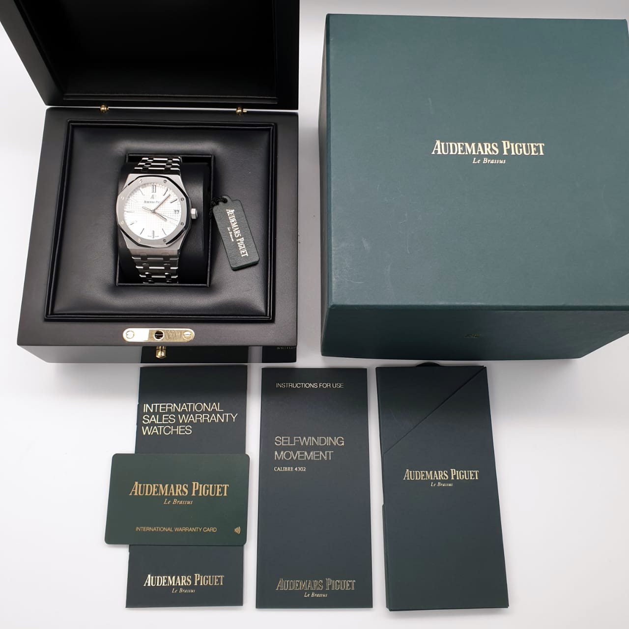 Audemars Piguet Royal Oak Selfwinding 41 mm 15500ST.OO.1220ST.04