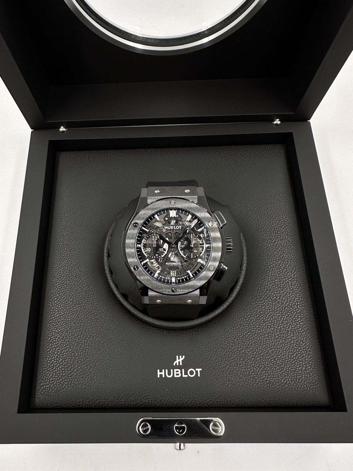 Hublot Classic Fusion Aerofusion Black Magic 45mm 525.CM.0170.RX