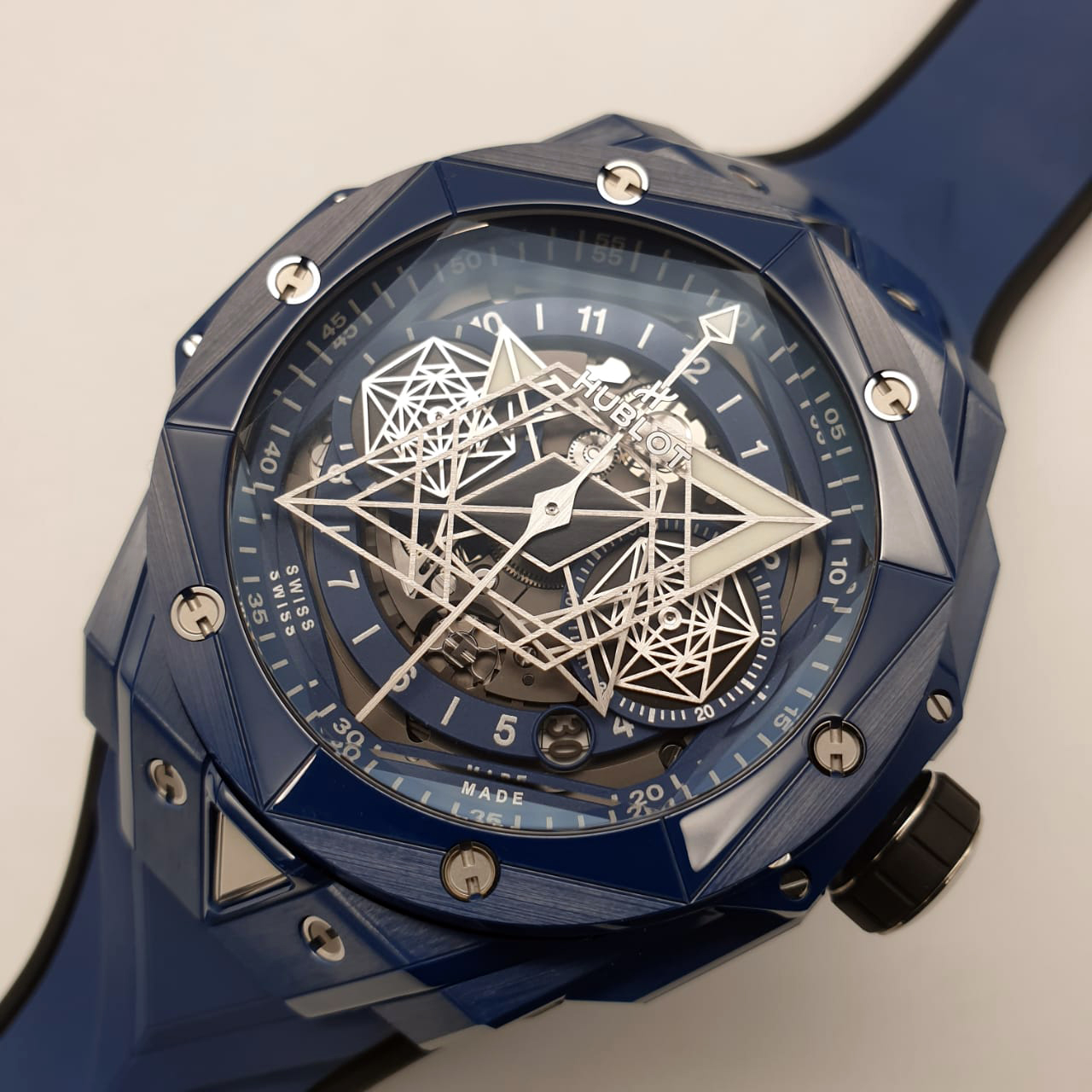 Hublot Big Bang Sang Bleu II Blue Ceramic 45 mm 418.EX.5107.RX.MXM21