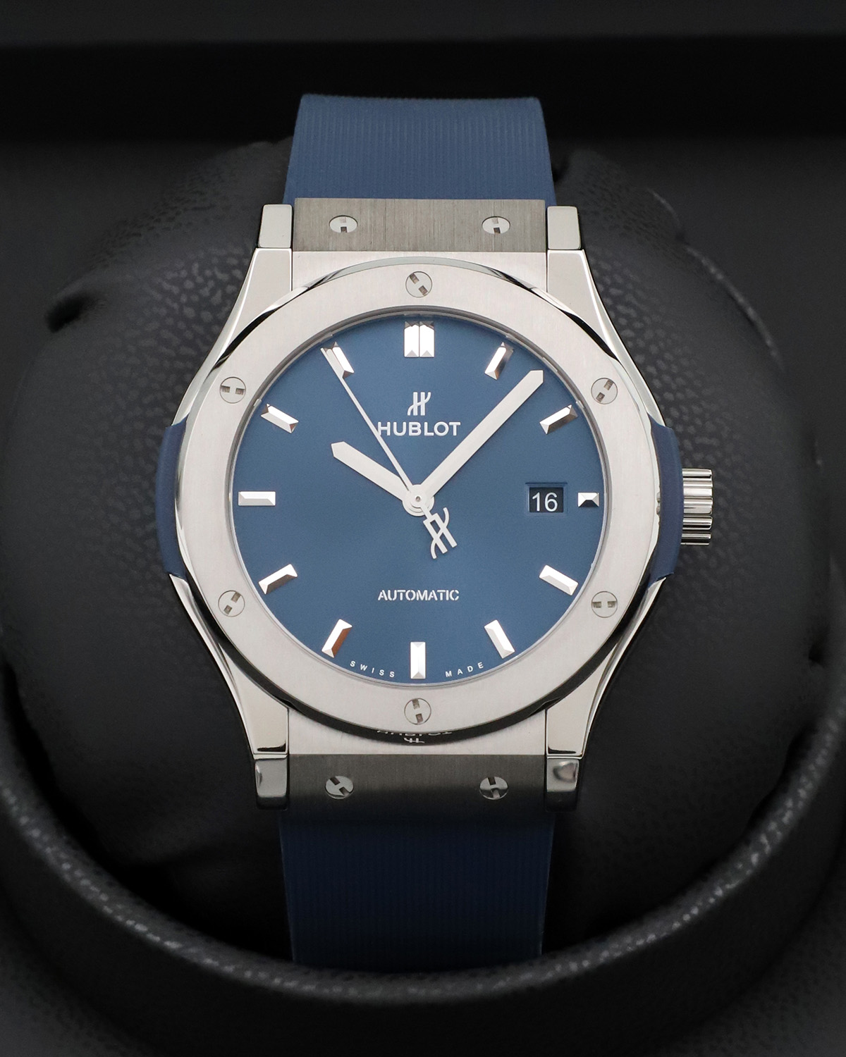 Hublot Classic Fusion Titanium Blue 42 mm 542.NX.7170.RX