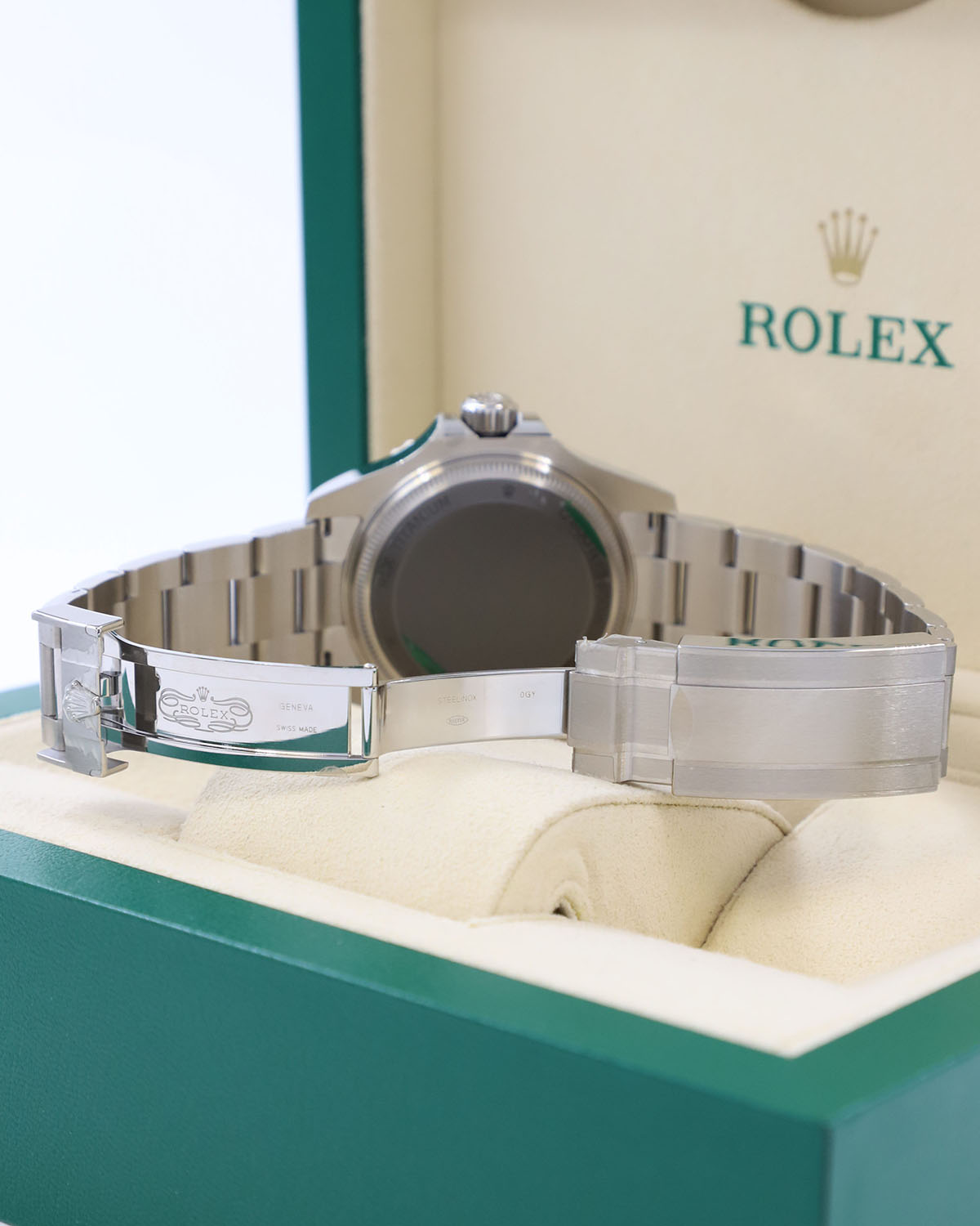 Rolex Sea-Dweller Deepsea 44 mm 136660