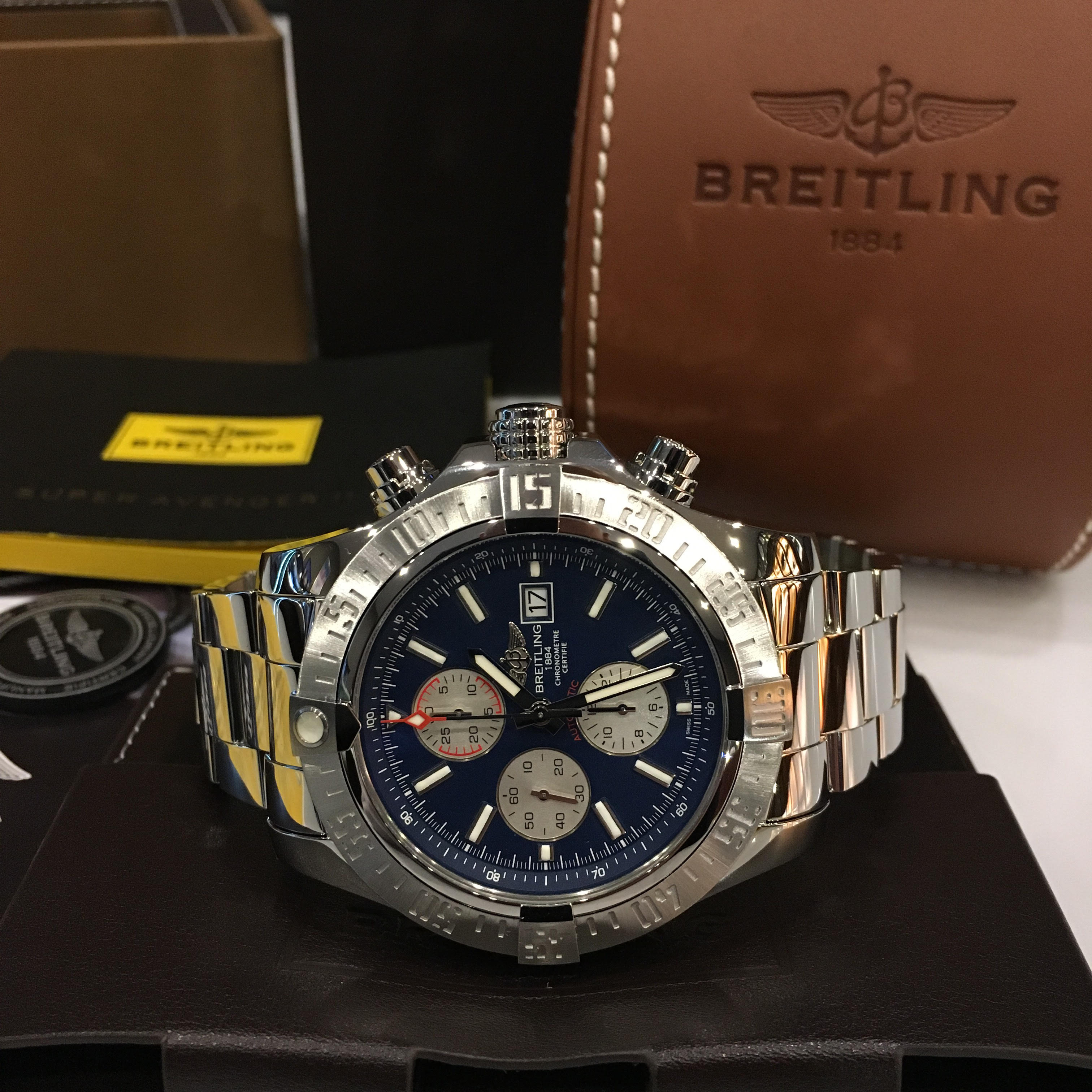 Breitling Super Avenger II 48 mm A1337111/C871/168A