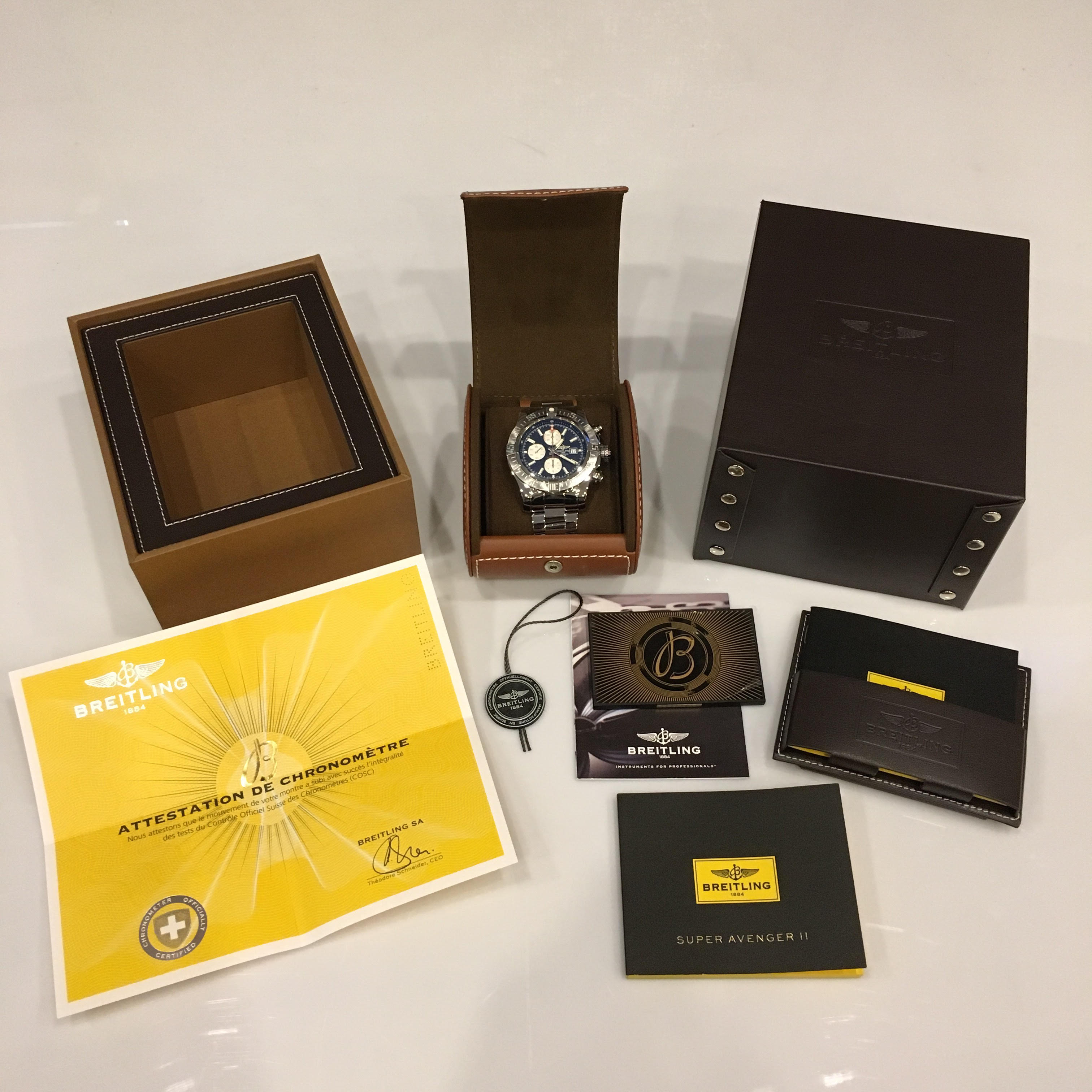 Breitling Super Avenger II 48 mm A1337111/C871/168A