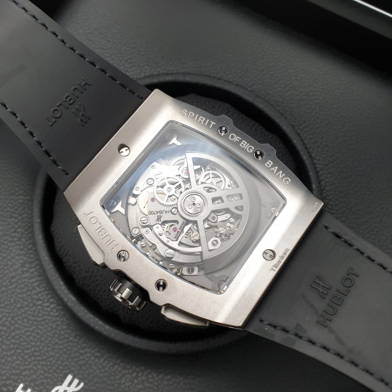 Hublot Spirit of Big Bang Titanium 48x42 mm 641.NM.0173.LR