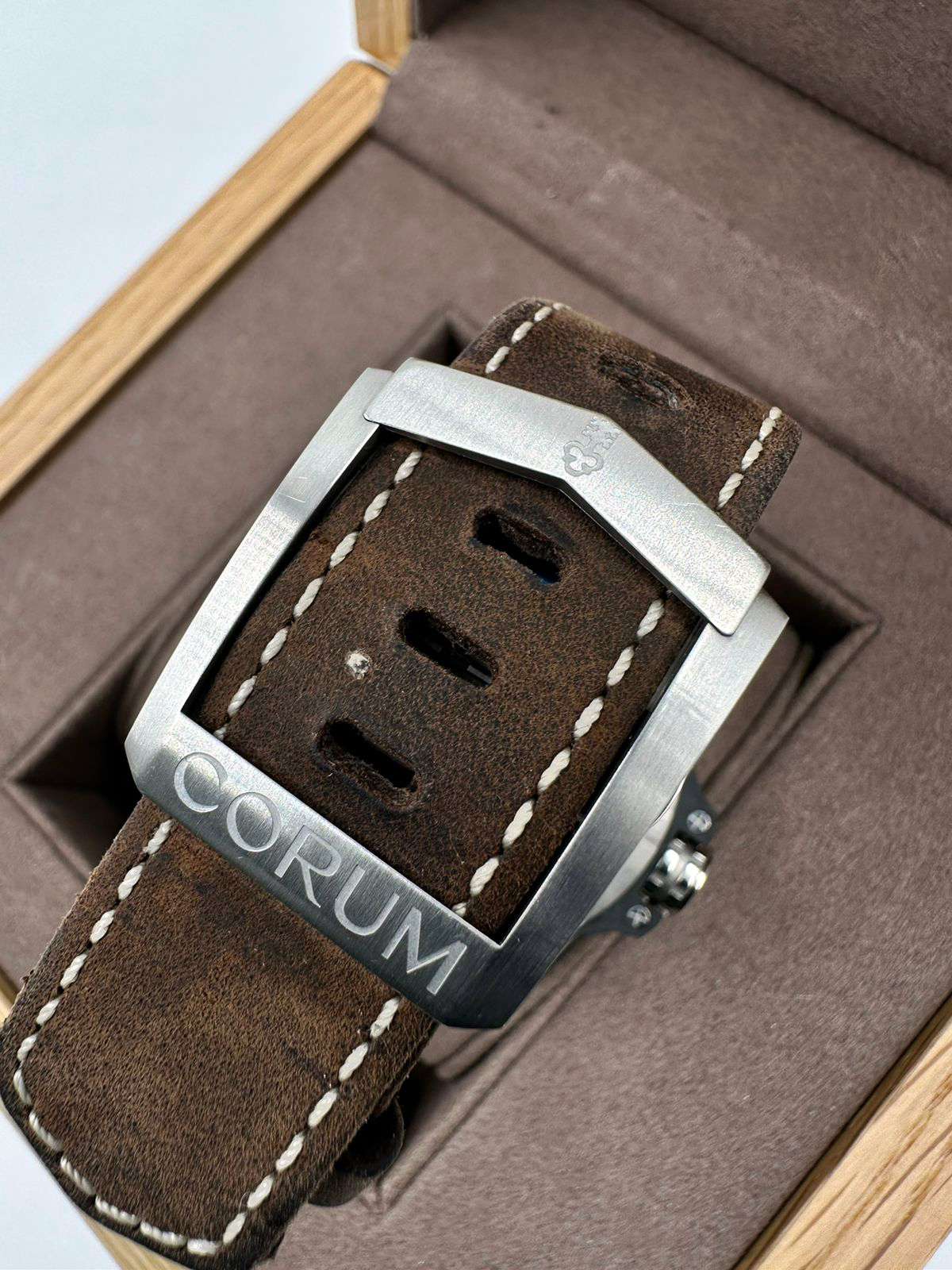 Corum Admiral AC-One 45 mm Squelette A082/03211-082.402.04/0F62 WO01