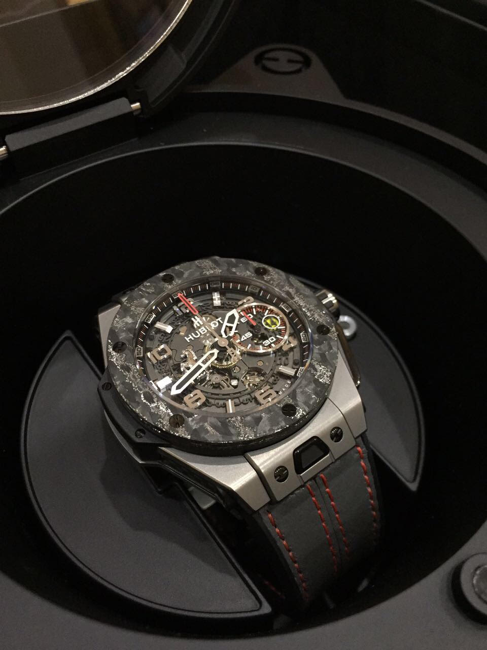 Hublot Big Bang Ferrari Titanium Carbon Unico 45 mm 401.NJ.0123.VR