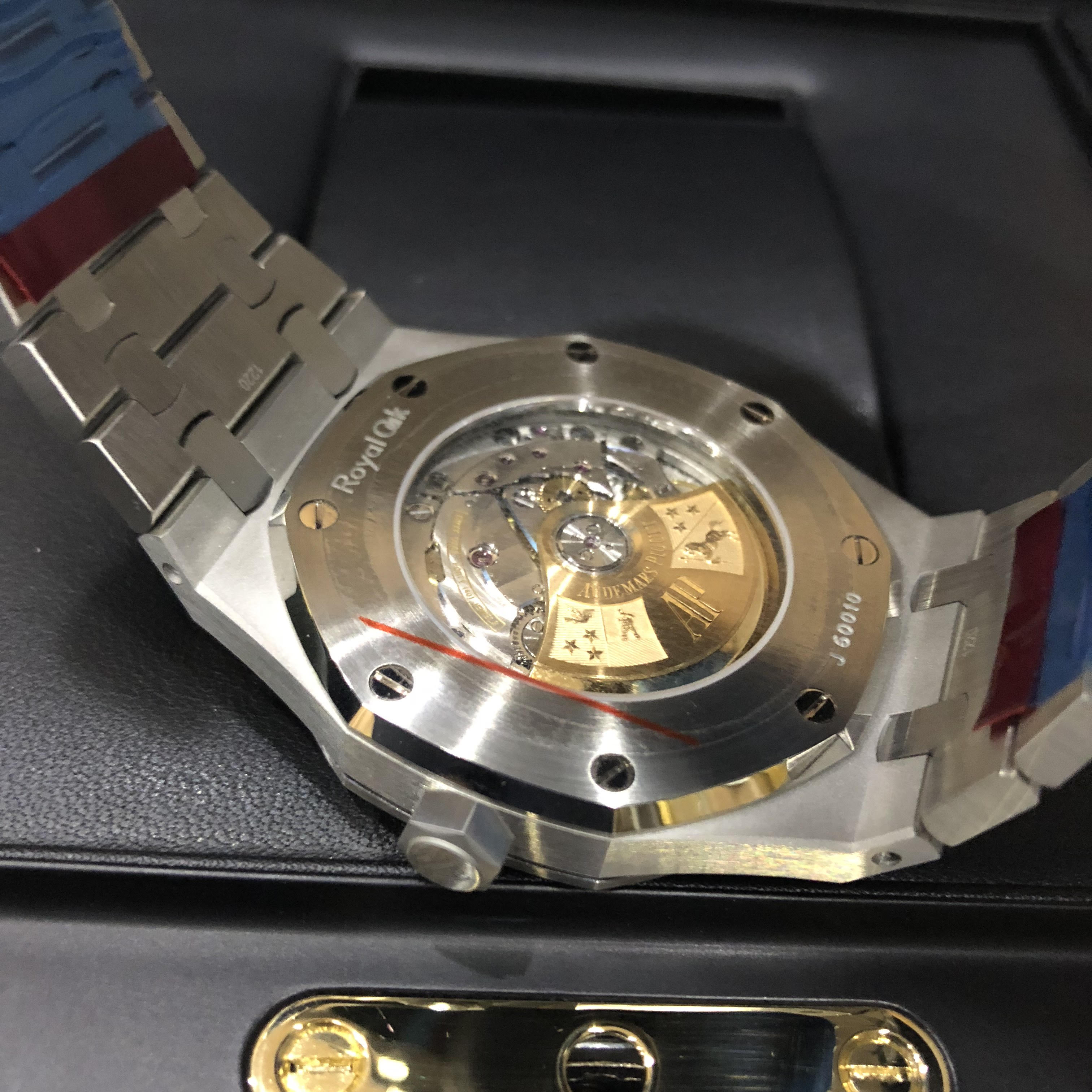 Audemars Piguet Royal Oak Selfwinding 41 mm 15400ST.OO.1220ST.03
