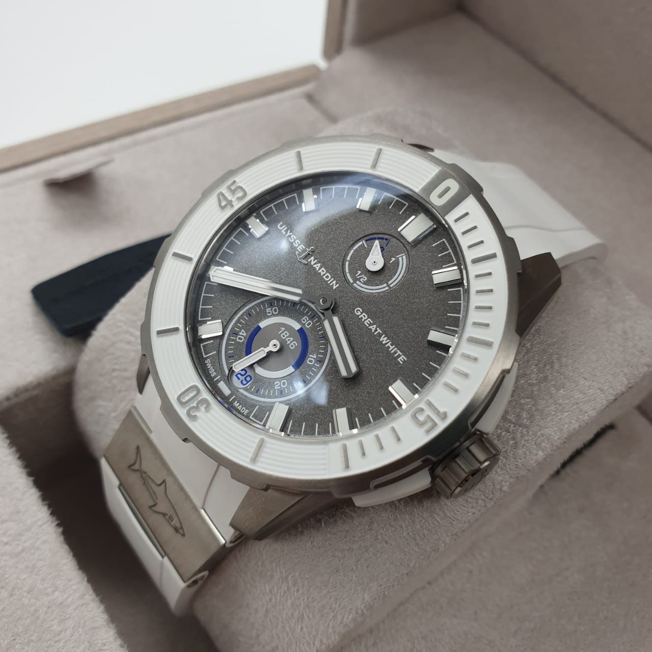 Ulysse Nardin Marine Diver Chronometer Great White 44 mm 1183-170LE-3/90-GW