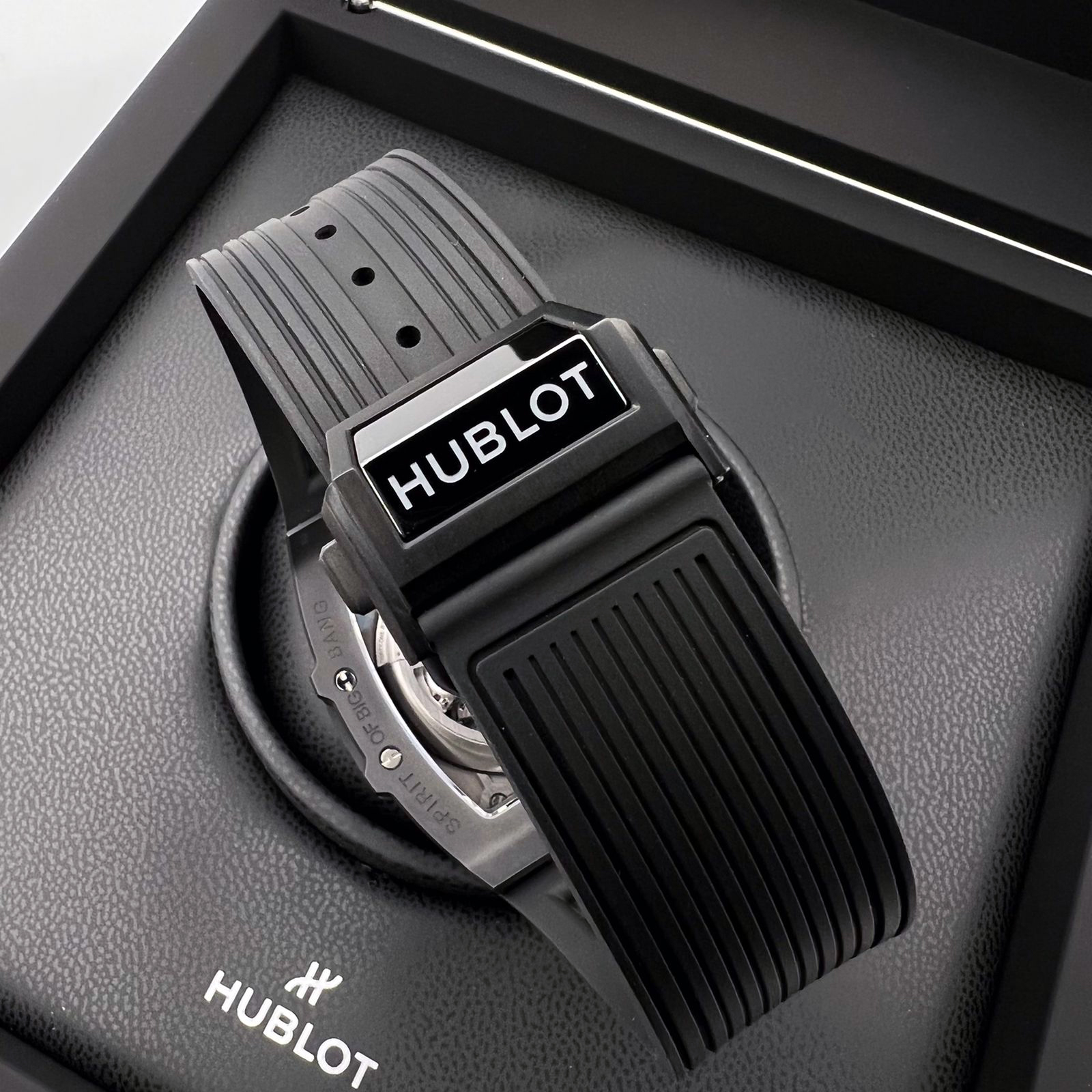 Hublot Spirit of Big Bang Black Magic 42 mm 642.CI.0170.RX
