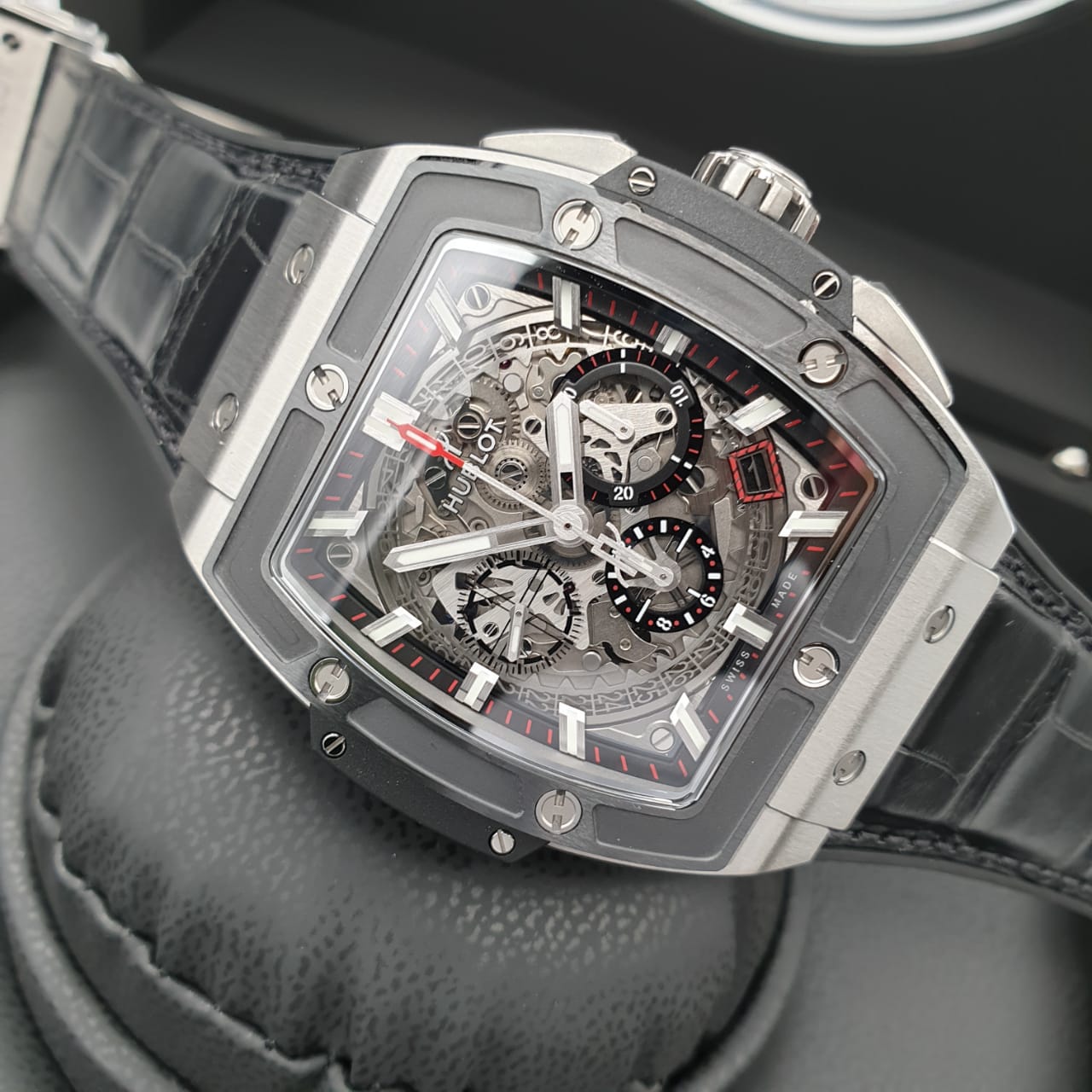 Hublot Spirit of Big Bang Titanium 48x42 mm 641.NM.0173.LR