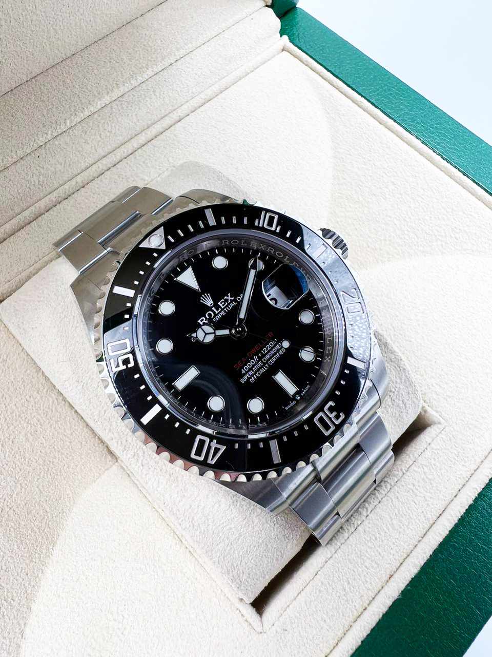 Rolex Sea-Dweller 43 mm 126600