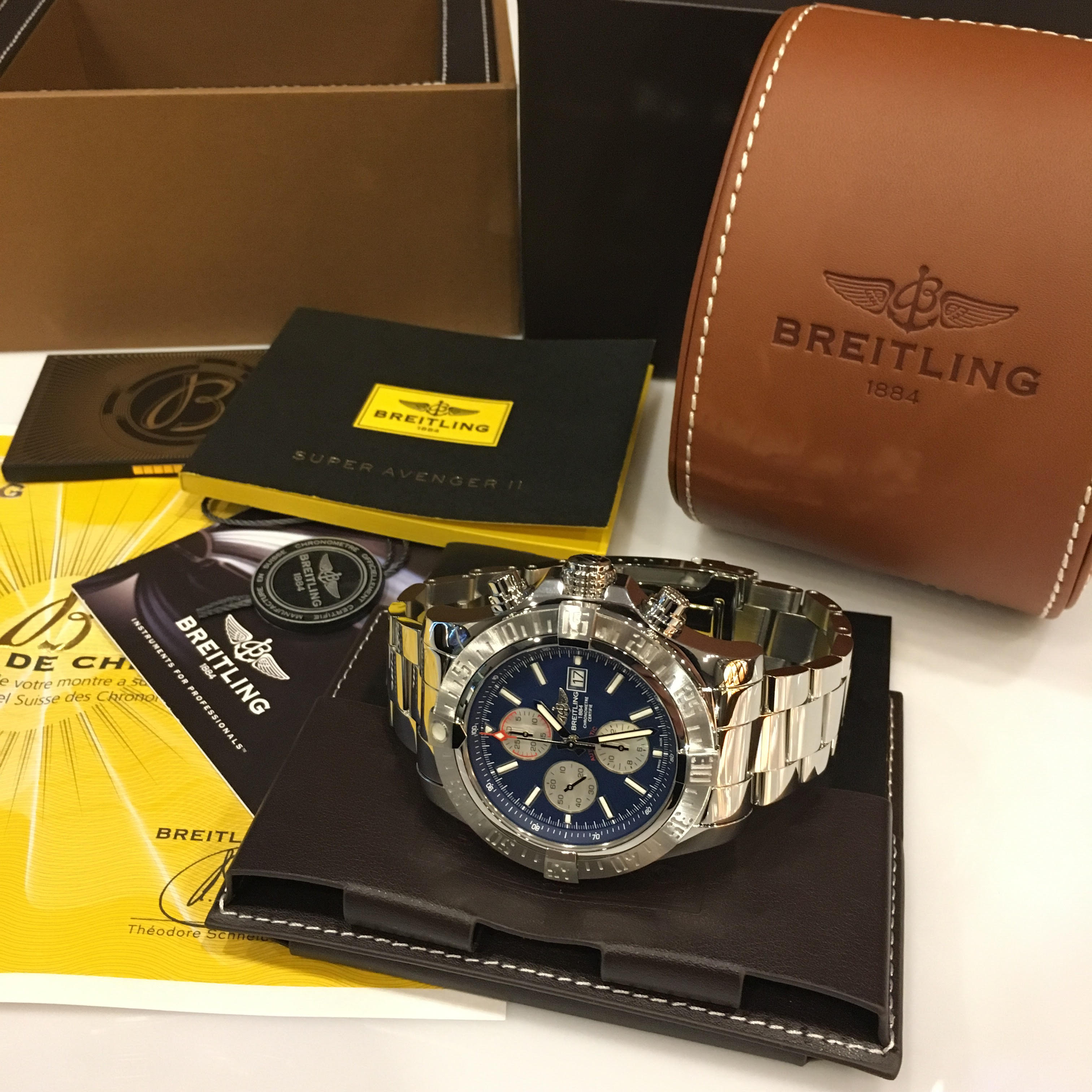 Breitling Super Avenger II 48 mm A1337111/C871/168A