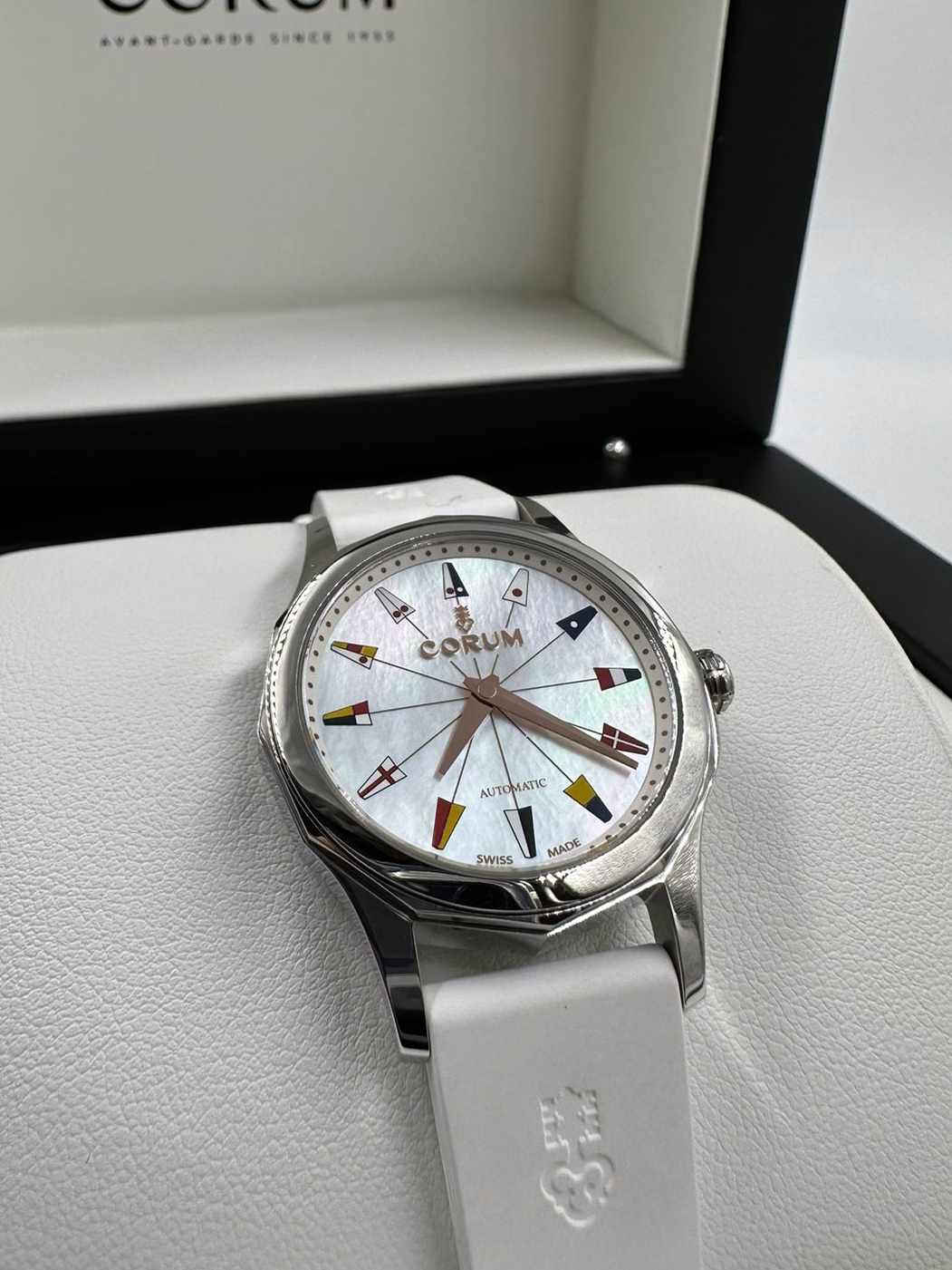 Corum Admiral Legend 32 mm A400/04328