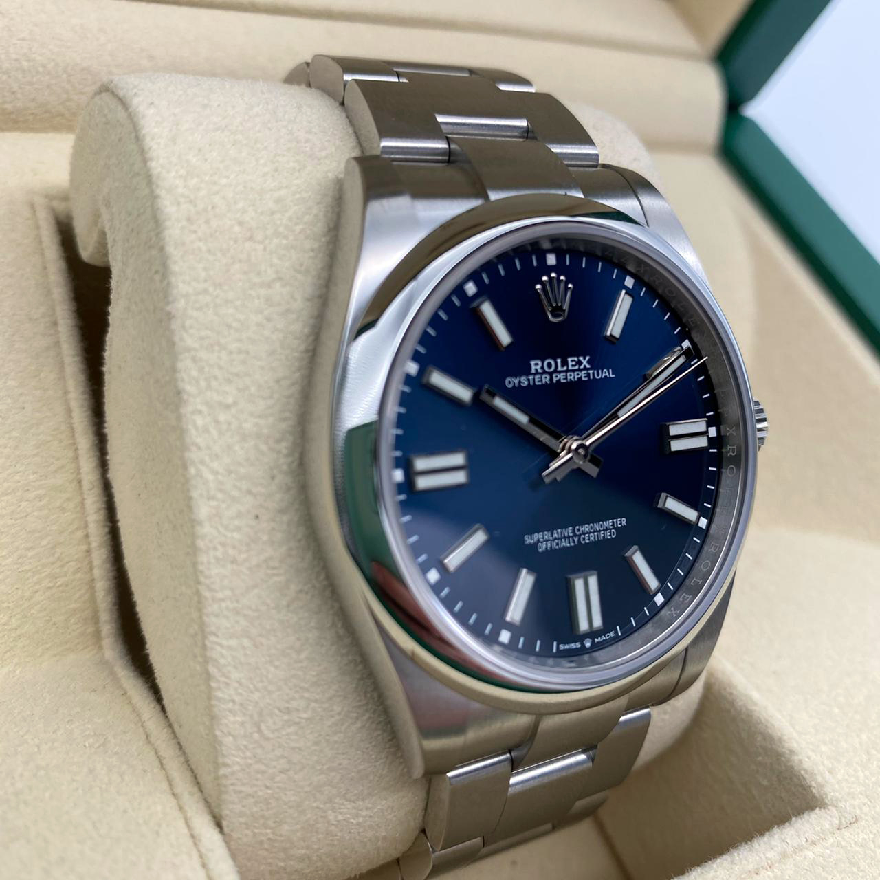 Rolex Oyster Perpetual 41 mm 124300