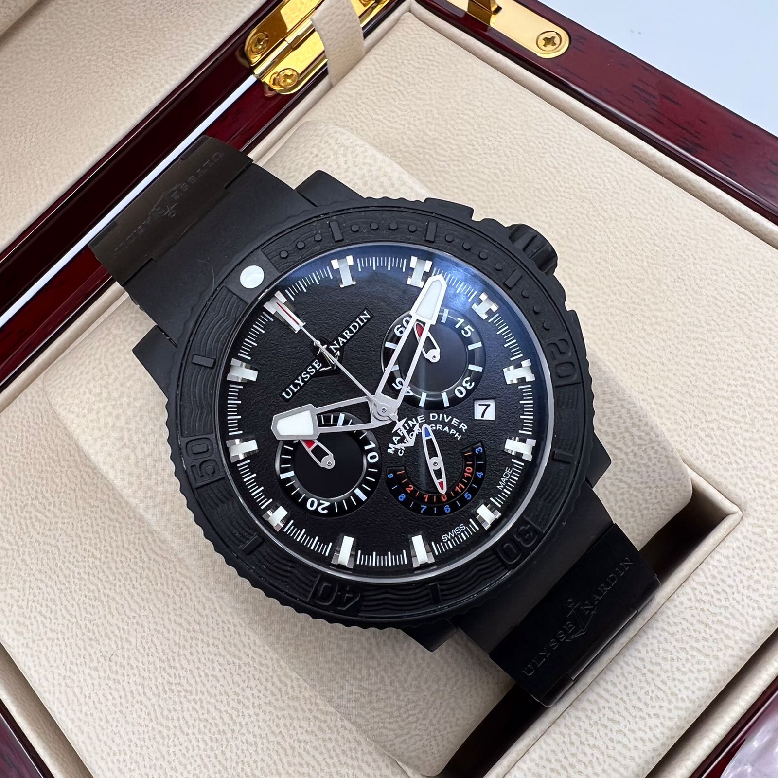 Ulysse Nardin Marine Diver Black Sea Chronograph 353-92-3C