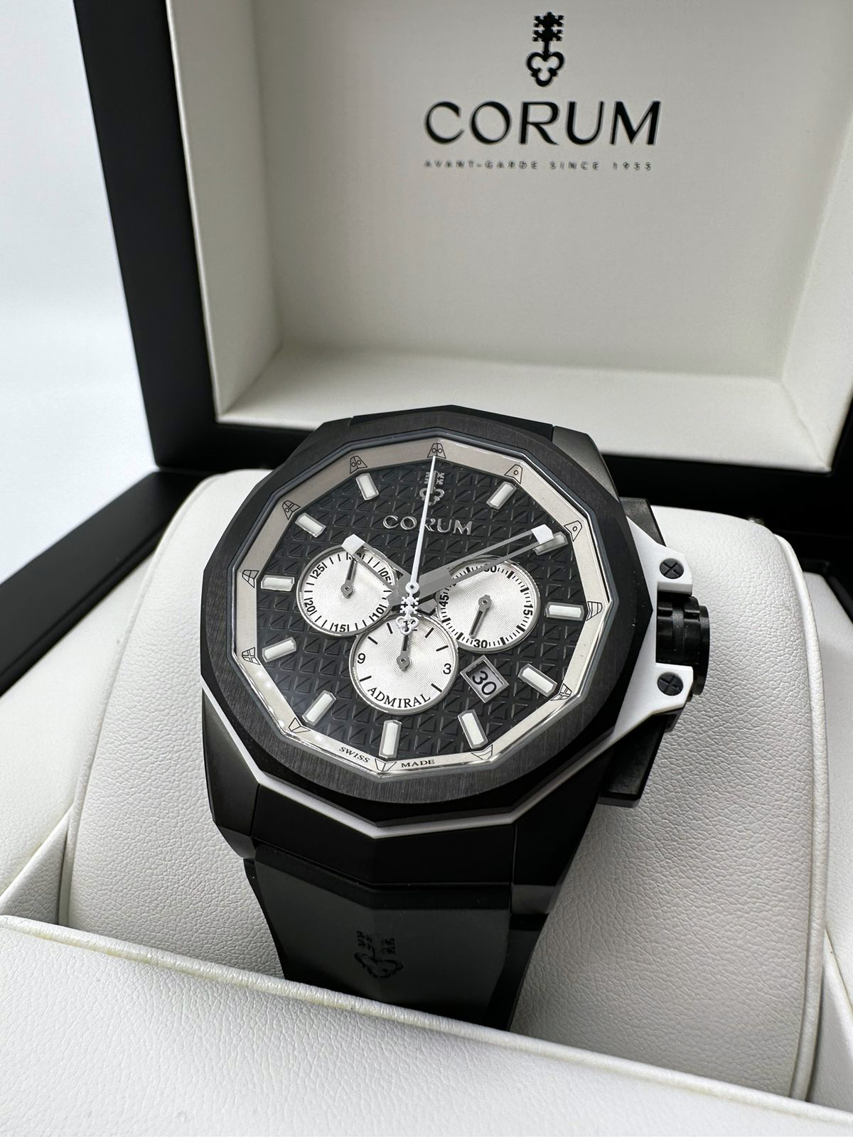 Corum Admiral AC-One Chronograph 45 mm A132/03931