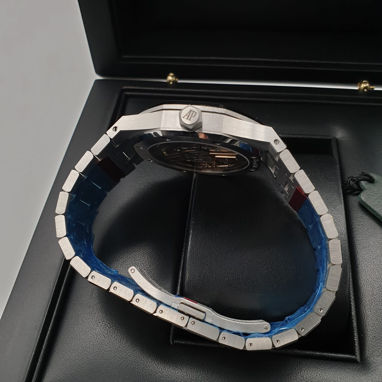 Audemars Piguet Royal Oak Selfwinding 41 mm 15500ST.OO.1220ST.04
