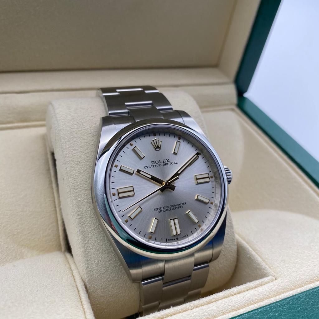 Rolex Oyster Perpetual 41 mm 124300