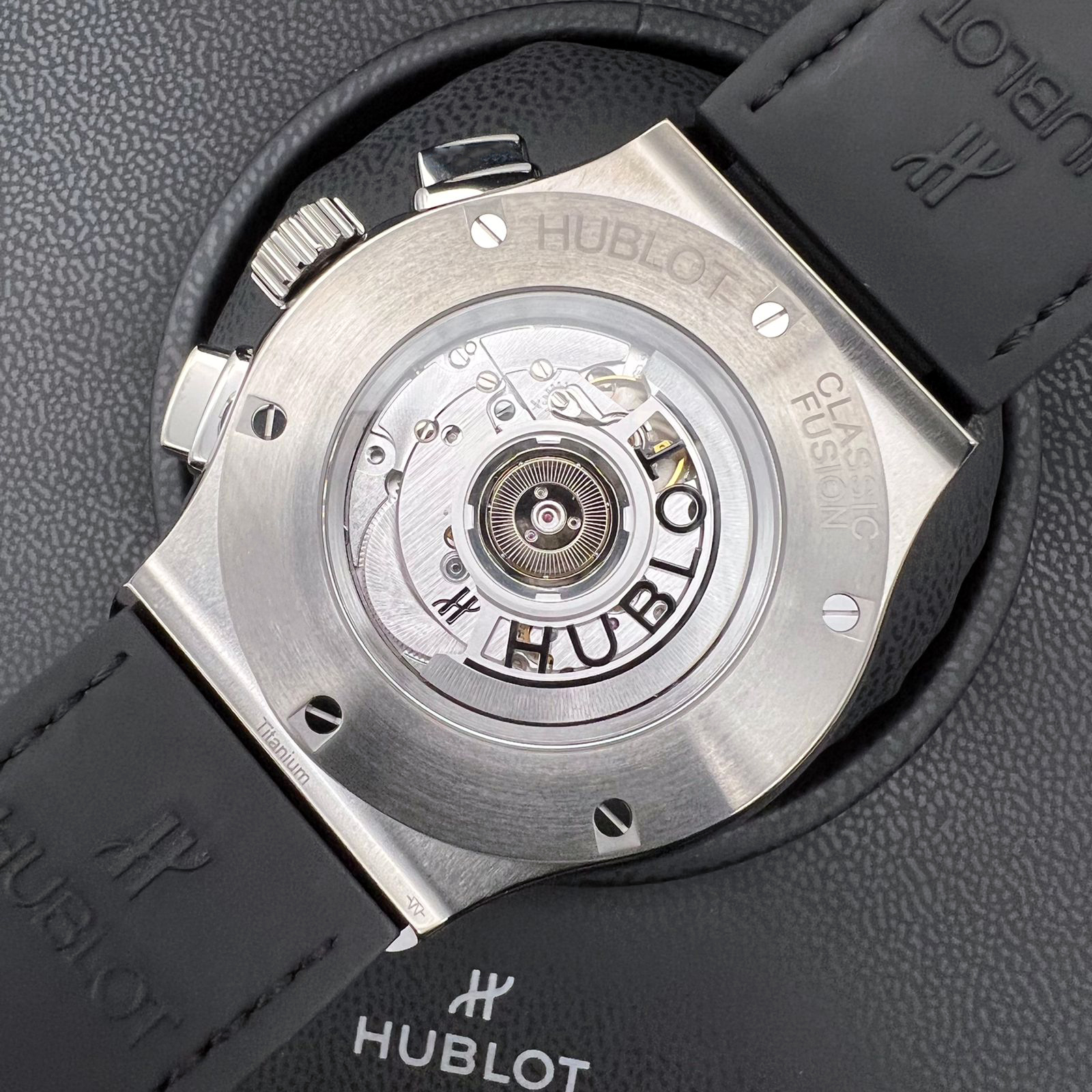Hublot Classic Fusion Aerofusion Titanium 45 mm 525.NX.0170.LR