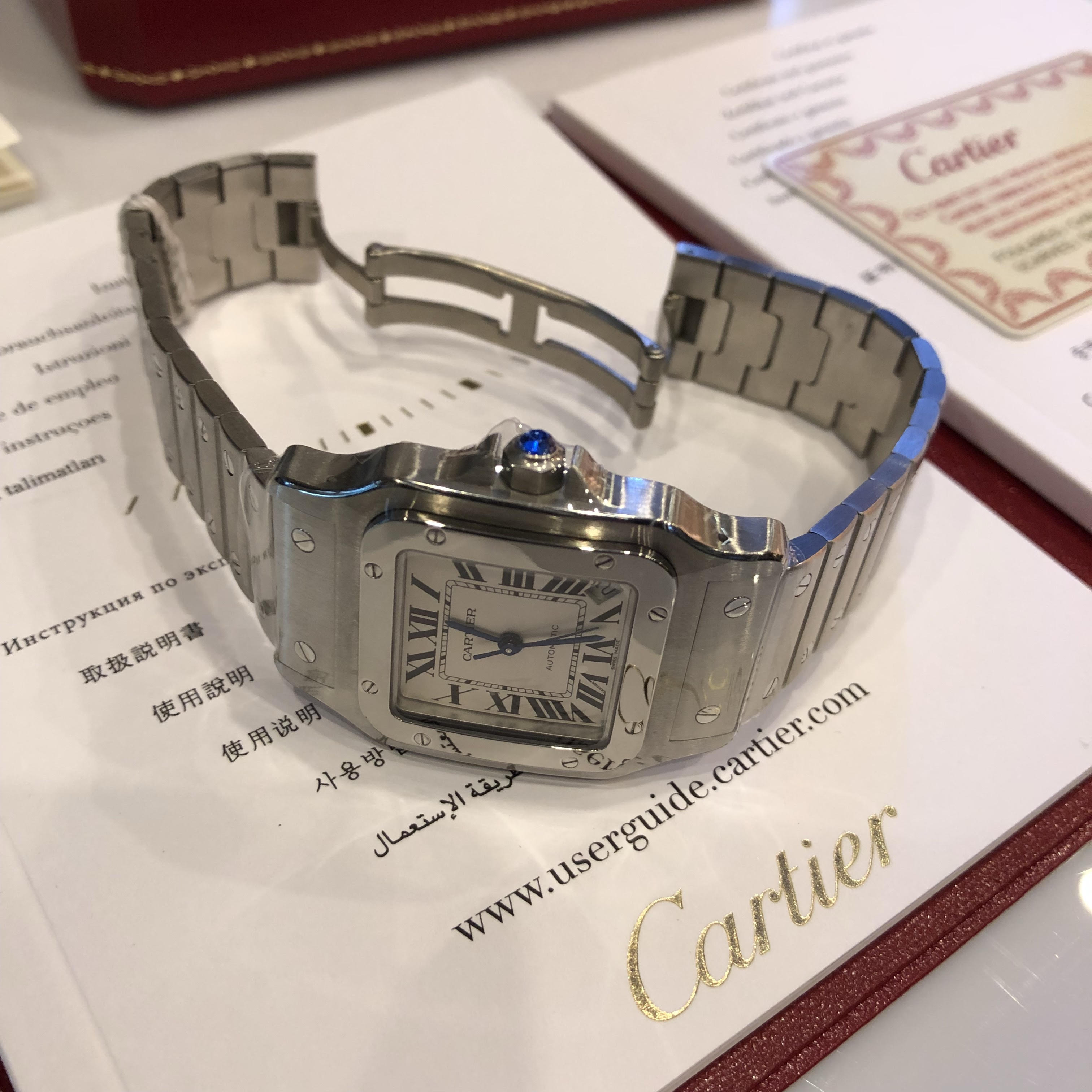 Cartier Santos Galbee Extra-Large 45.5 х 34.8 mm W20098D6