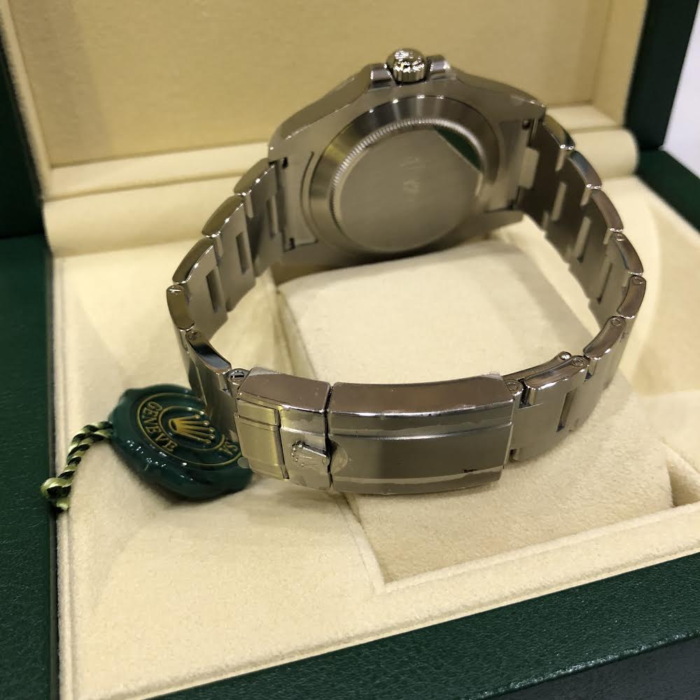 Rolex Oyster Explorer II 42 mm 216570