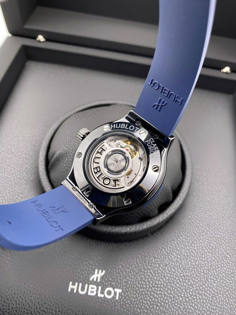 Hublot Classic Fusion Ceramic Blue 38 mm 565.CM.7170.RX