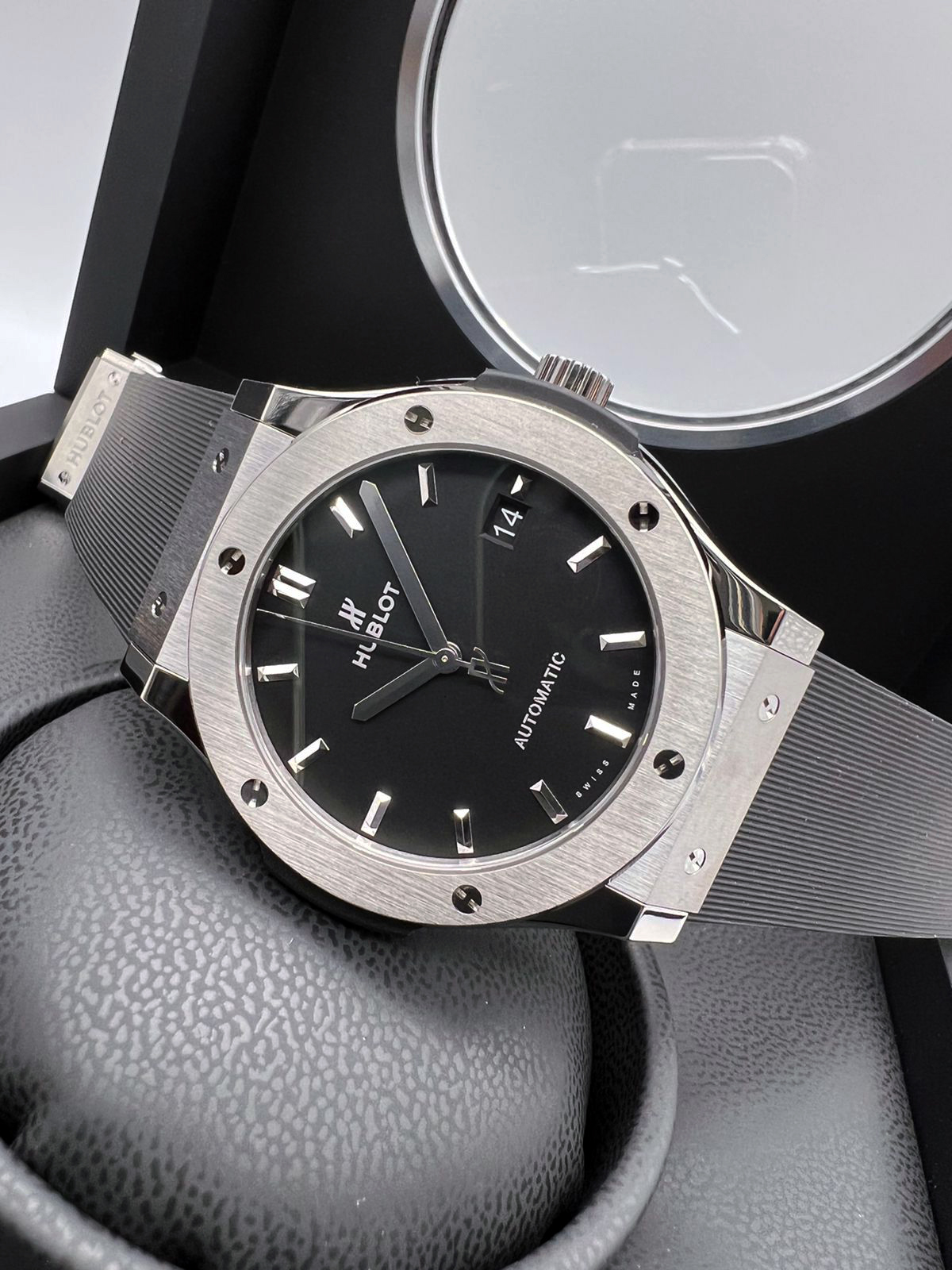 Hublot Classic Fusion Titanium Black 45 mm 511.NX.1171.RX